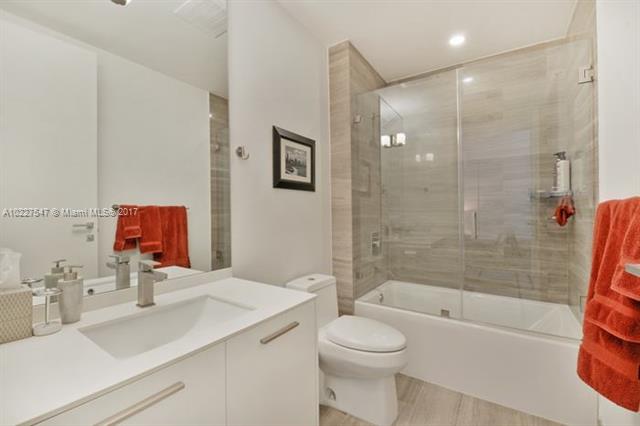 BRICKELLHOUSE - Residential Lease