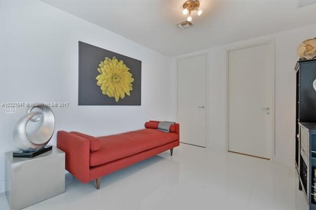 BRICKELLHOUSE - Residential Lease