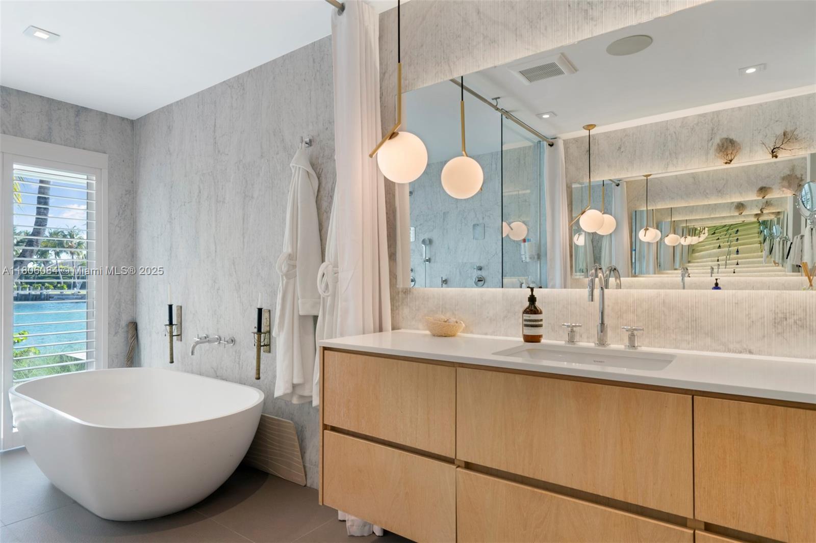 CAPE FLA SUB SEC 2 - Residential Lease