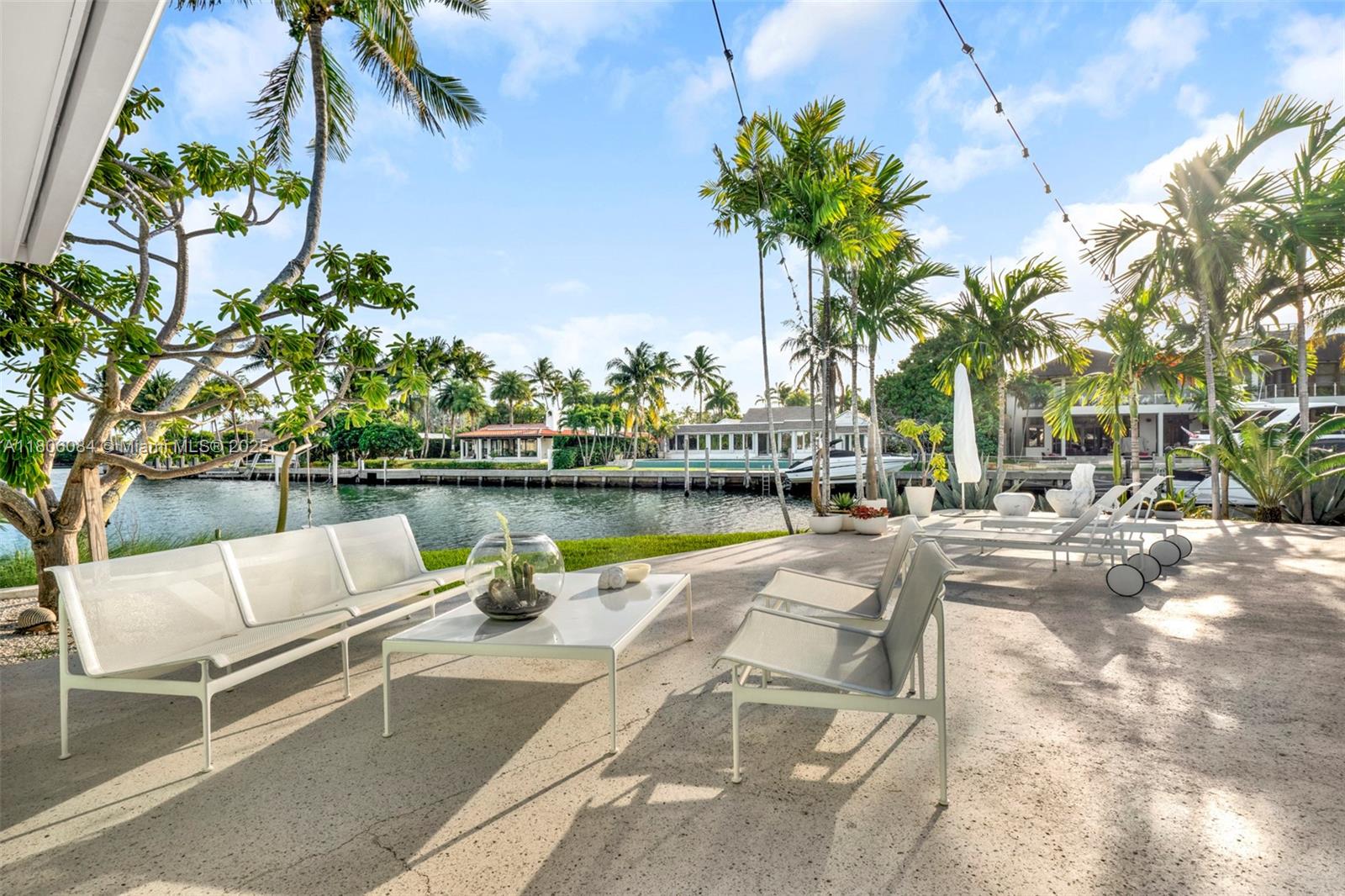 CAPE FLA SUB SEC 2 - Residential Lease