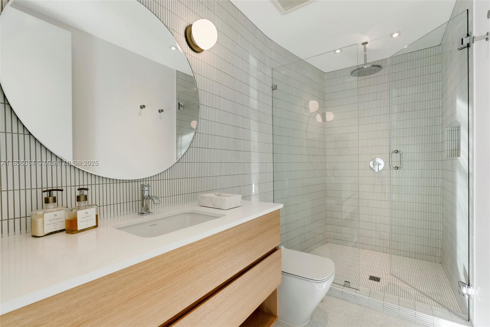 CAPE FLA SUB SEC 2 - Residential Lease