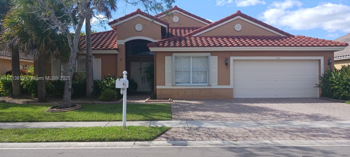 Property for Sale at 760 Sw 190th Ave, Pembroke Pines, Miami-Dade County, Florida - Bedrooms: 5 
Bathrooms: 3  - $867,000