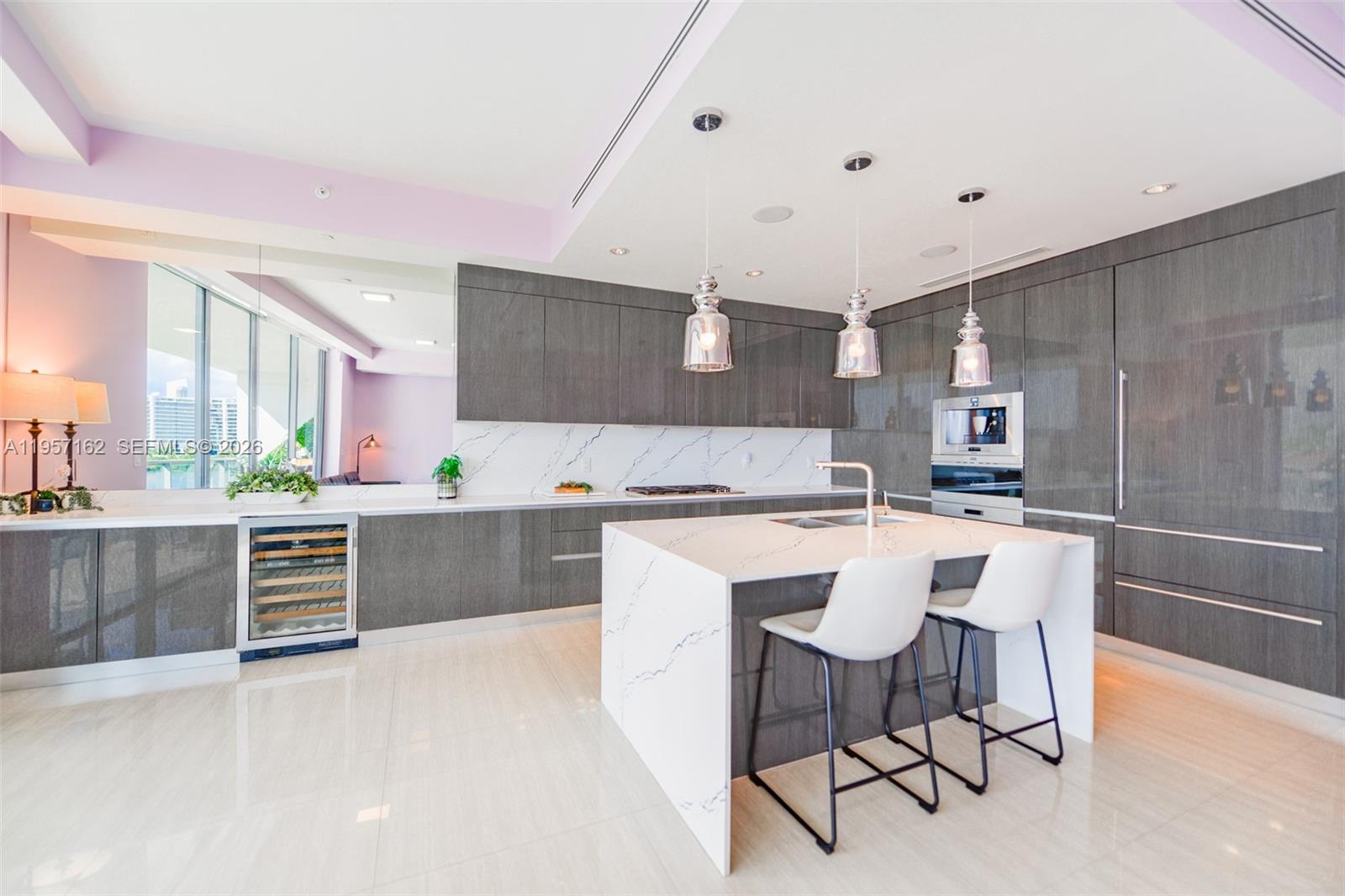 ECHO CONDO - Residential