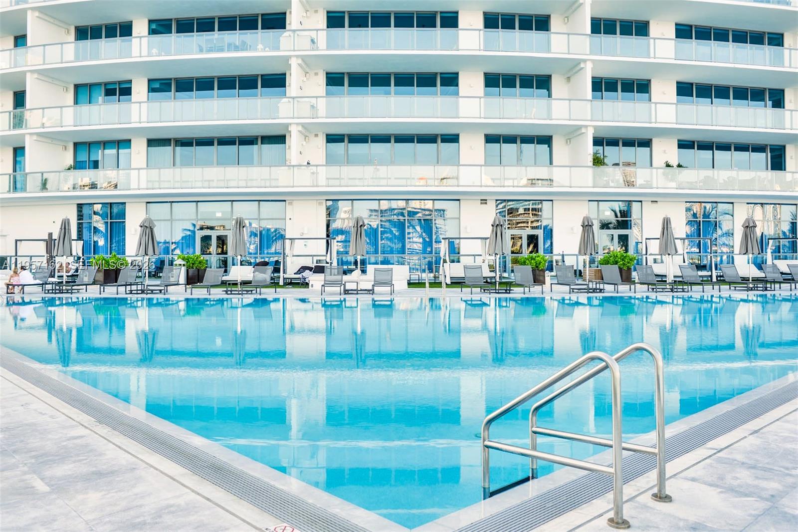 ECHO CONDO - Residential