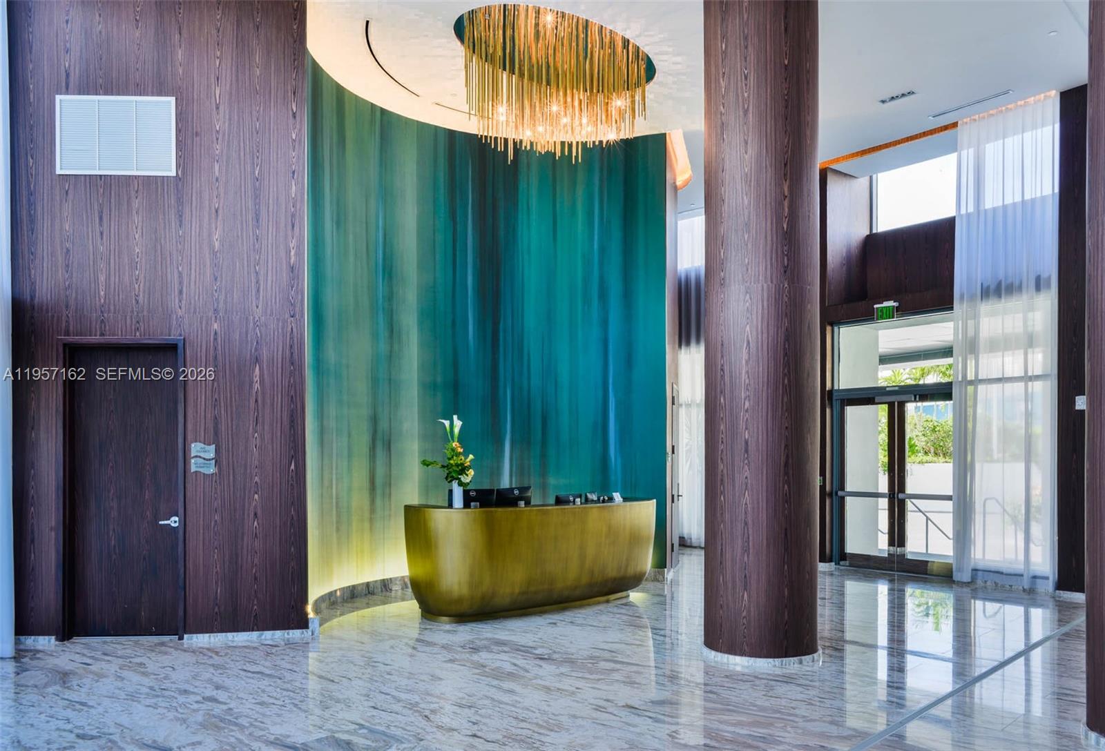 ECHO CONDO - Residential