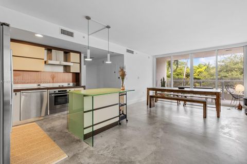 2155 Washington Ct 210 Miami Beach FL 33139