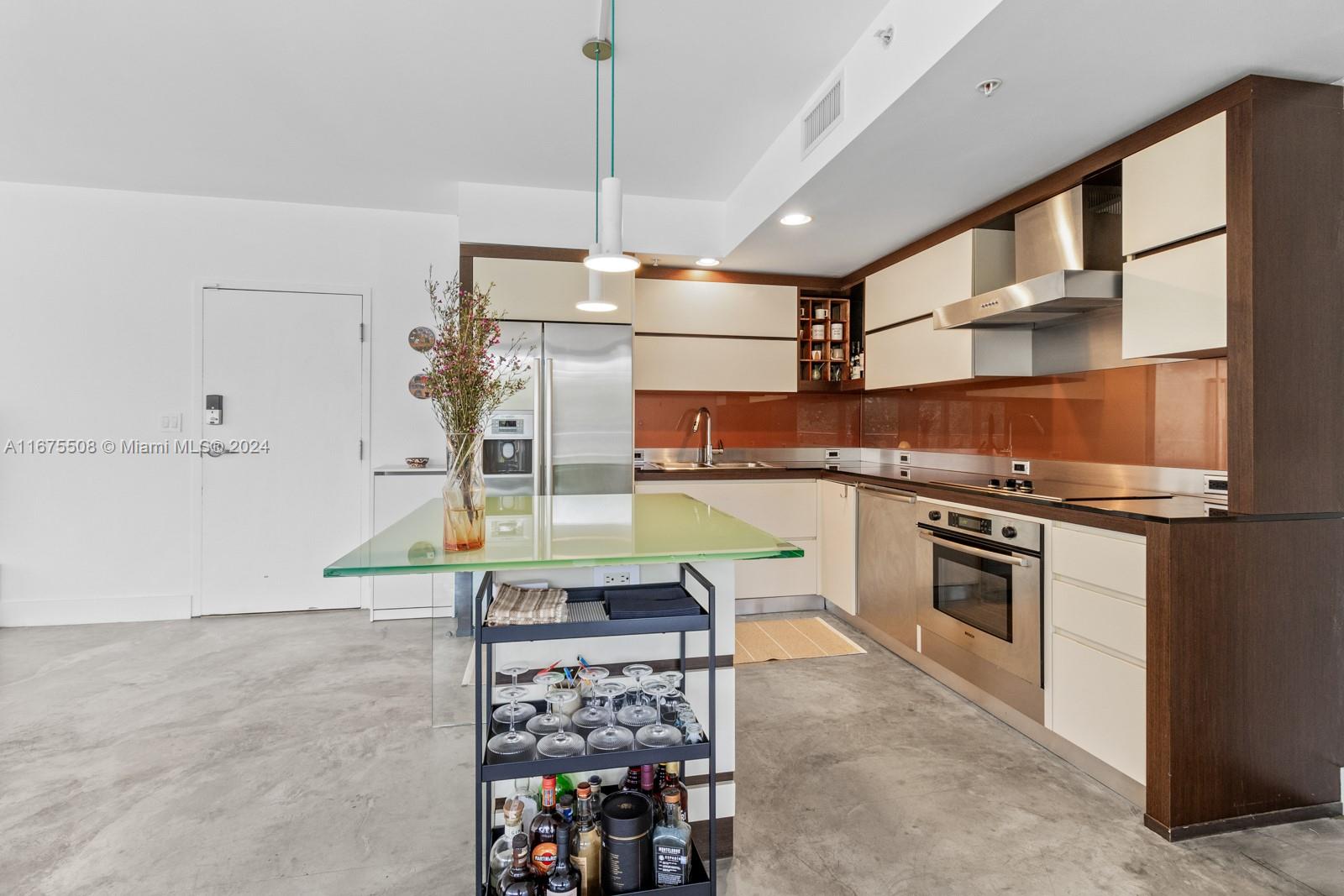 ARTEPARK NORTH CONDO - Residential