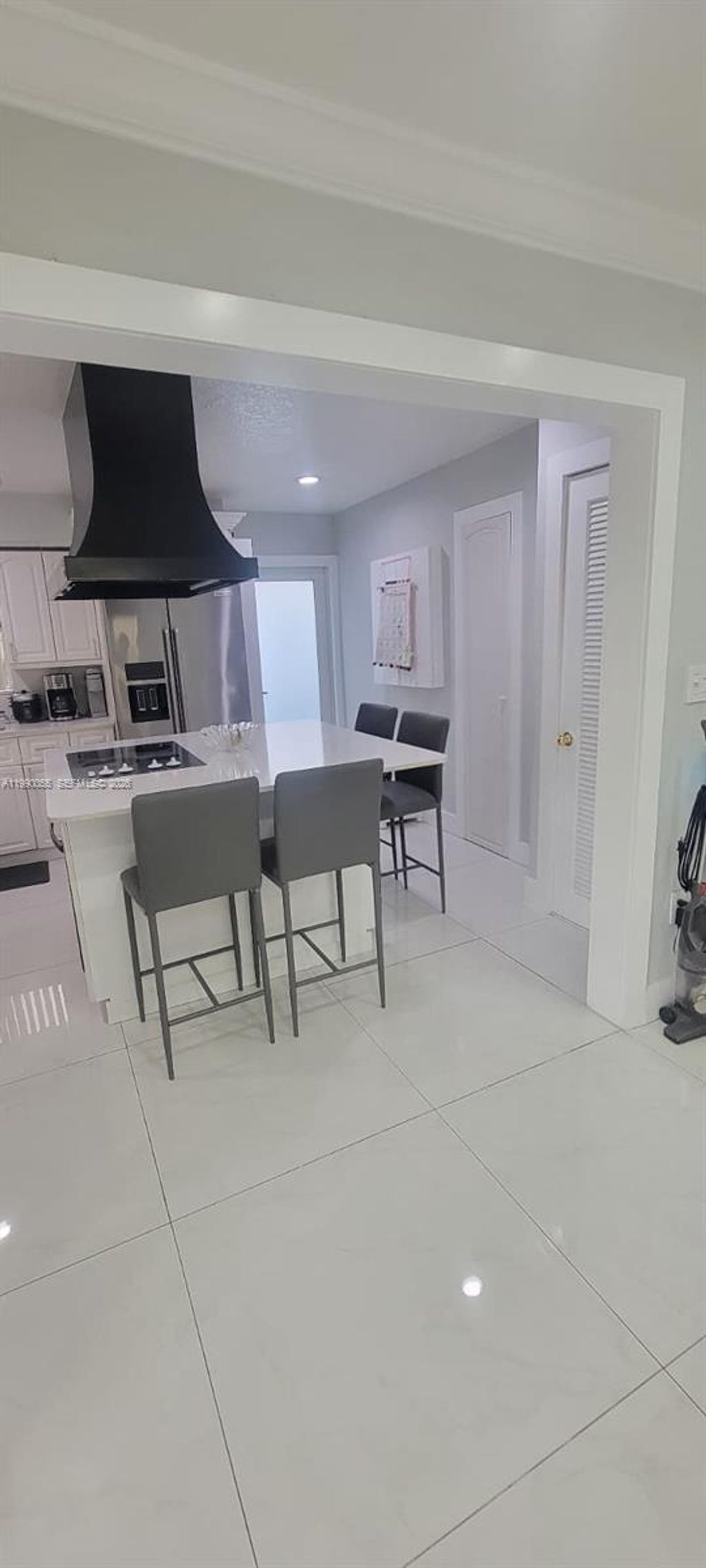 Photo of 136 SE 2nd Ct, Dania Beach, FL 33004 (MLS # A11990055)