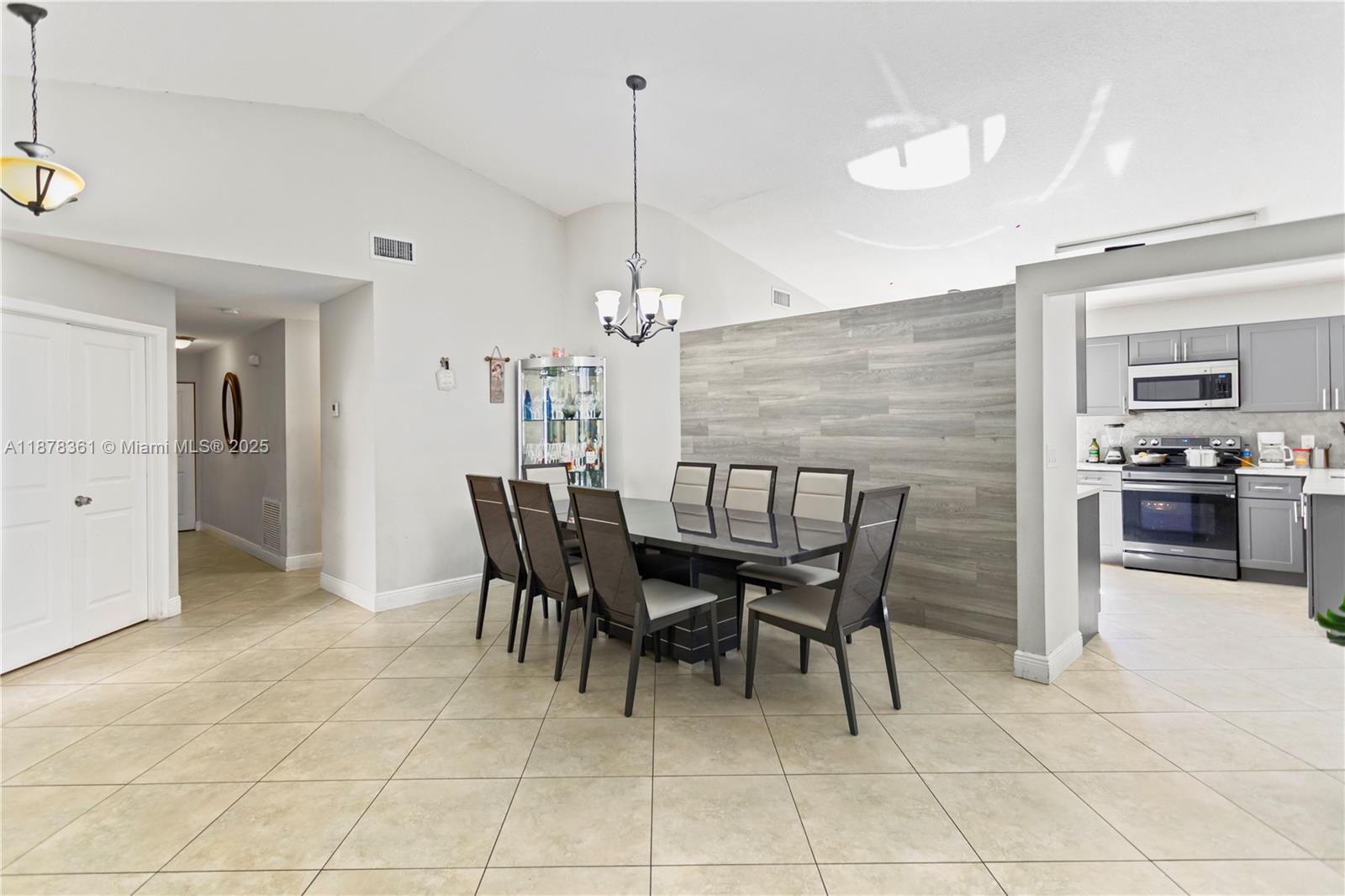 SILVER LAKES AT PEMBROKE - Residential