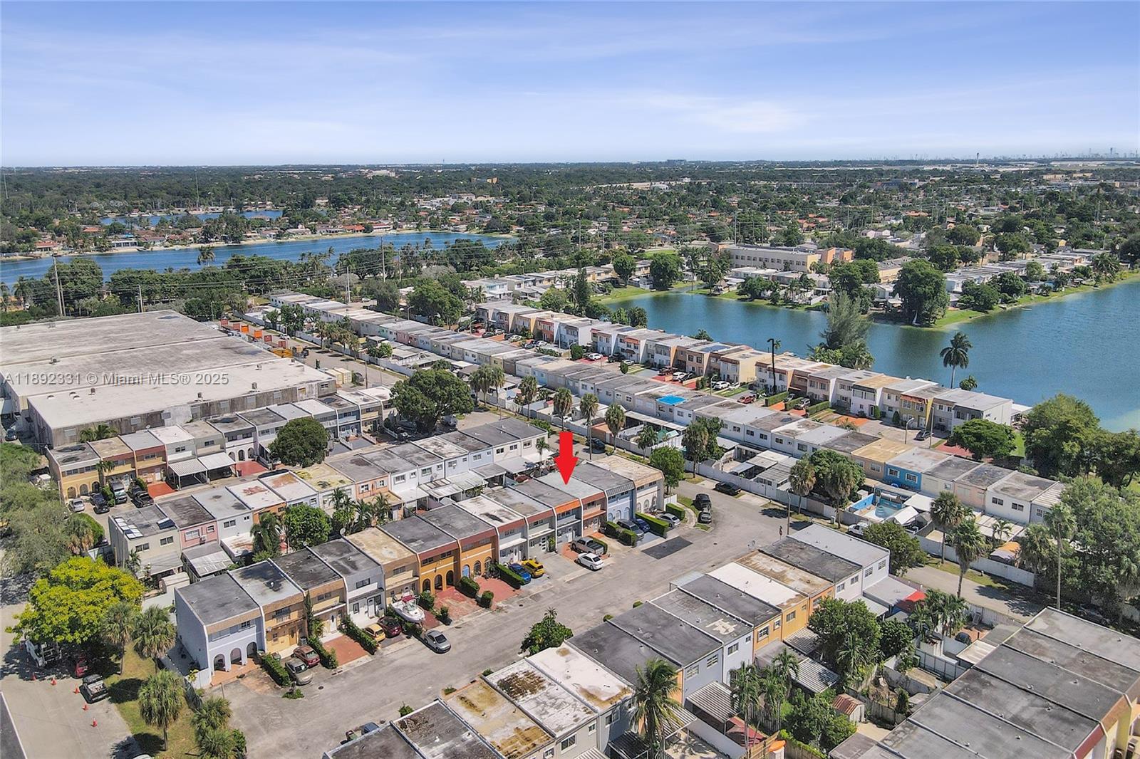 FIRST ADDN TO PALM SPRING - Residential
