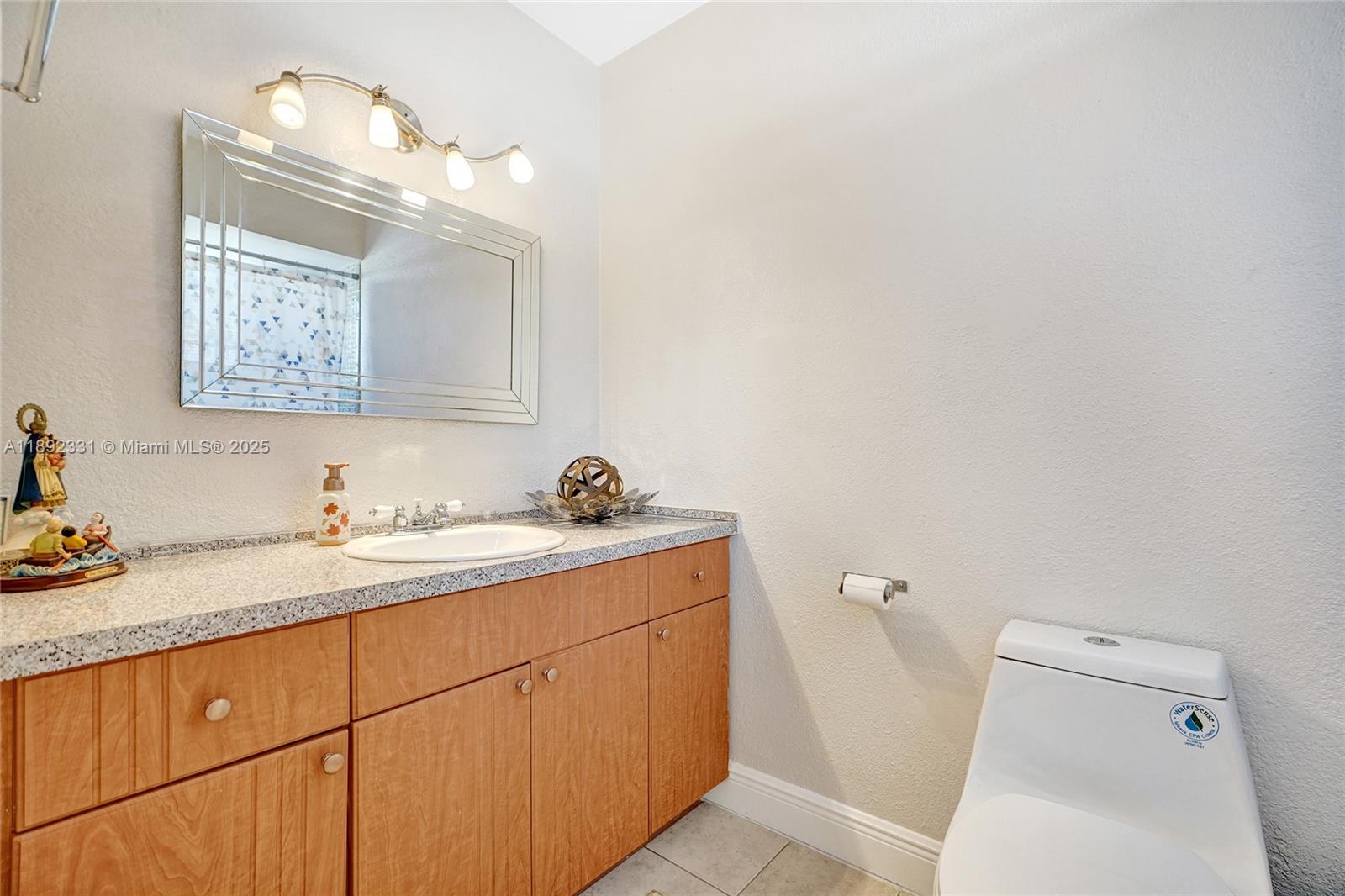 FIRST ADDN TO PALM SPRING - Residential