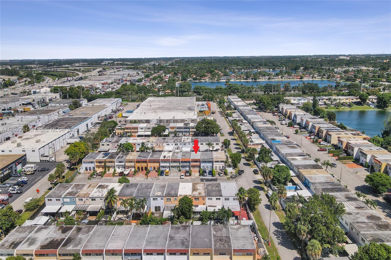 FIRST ADDN TO PALM SPRING - Residential