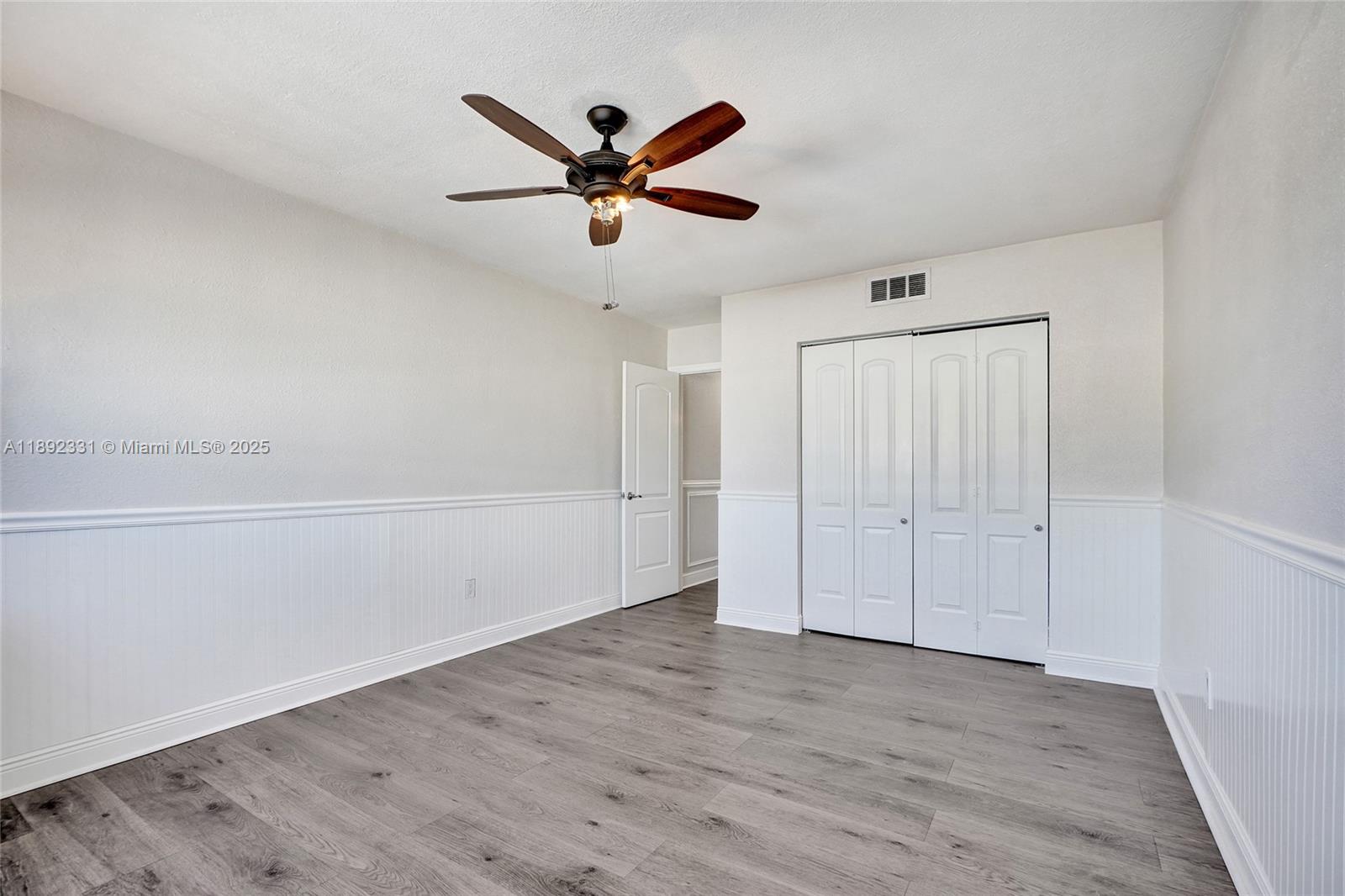 FIRST ADDN TO PALM SPRING - Residential