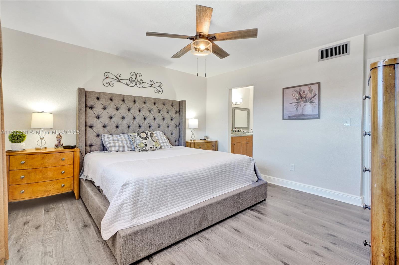 FIRST ADDN TO PALM SPRING - Residential