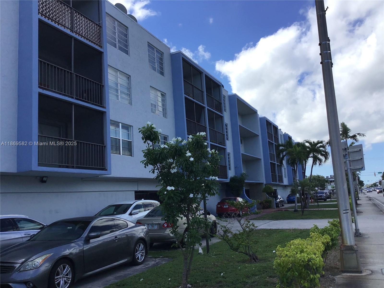 **Covered gated garage**Beautiful very large, 820 Sf. one bedroom one bath *plus gest bath*. Great location, five minutes to I-95 and Biscayne Blvd. Huge walk- in closet, ceramic floors, * new kitchen and bathrooms*. Central A/C. Large balcony, cover gated parking. Fast approval ** very ease to show ** L-box ** l-Box ** no more of two people ** credit score no less of 640 ** Thank you for showing **