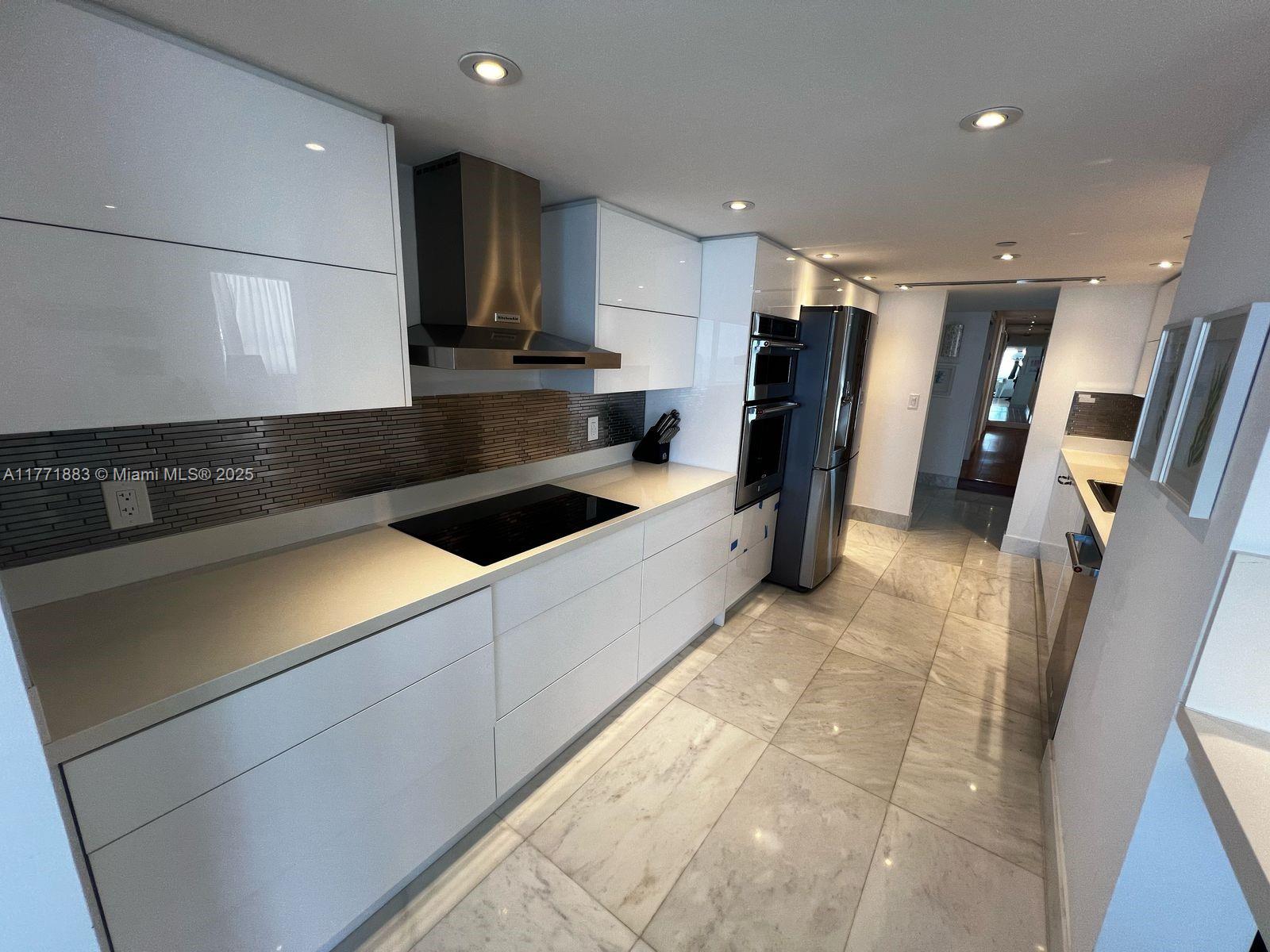 THE TIFFANY OF BAL HARBOU - Residential Lease