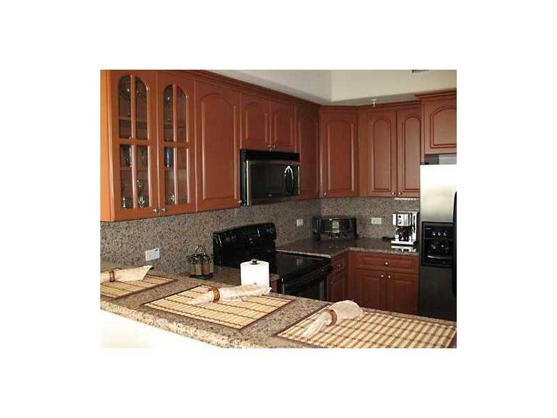 THE LUXOR RESIDENCES COND - Residential Lease