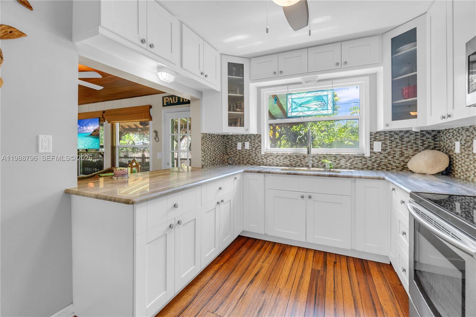 HOLLYWOOD - Residential