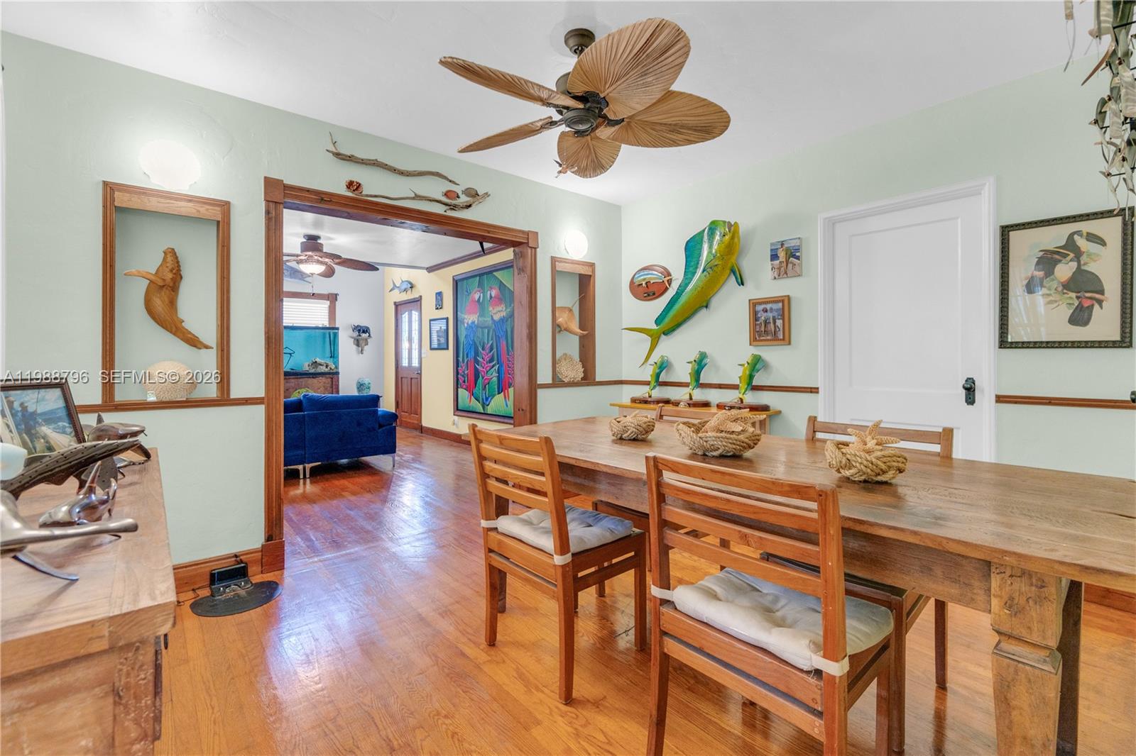 HOLLYWOOD - Residential