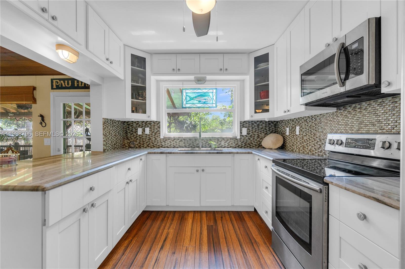 HOLLYWOOD - Residential