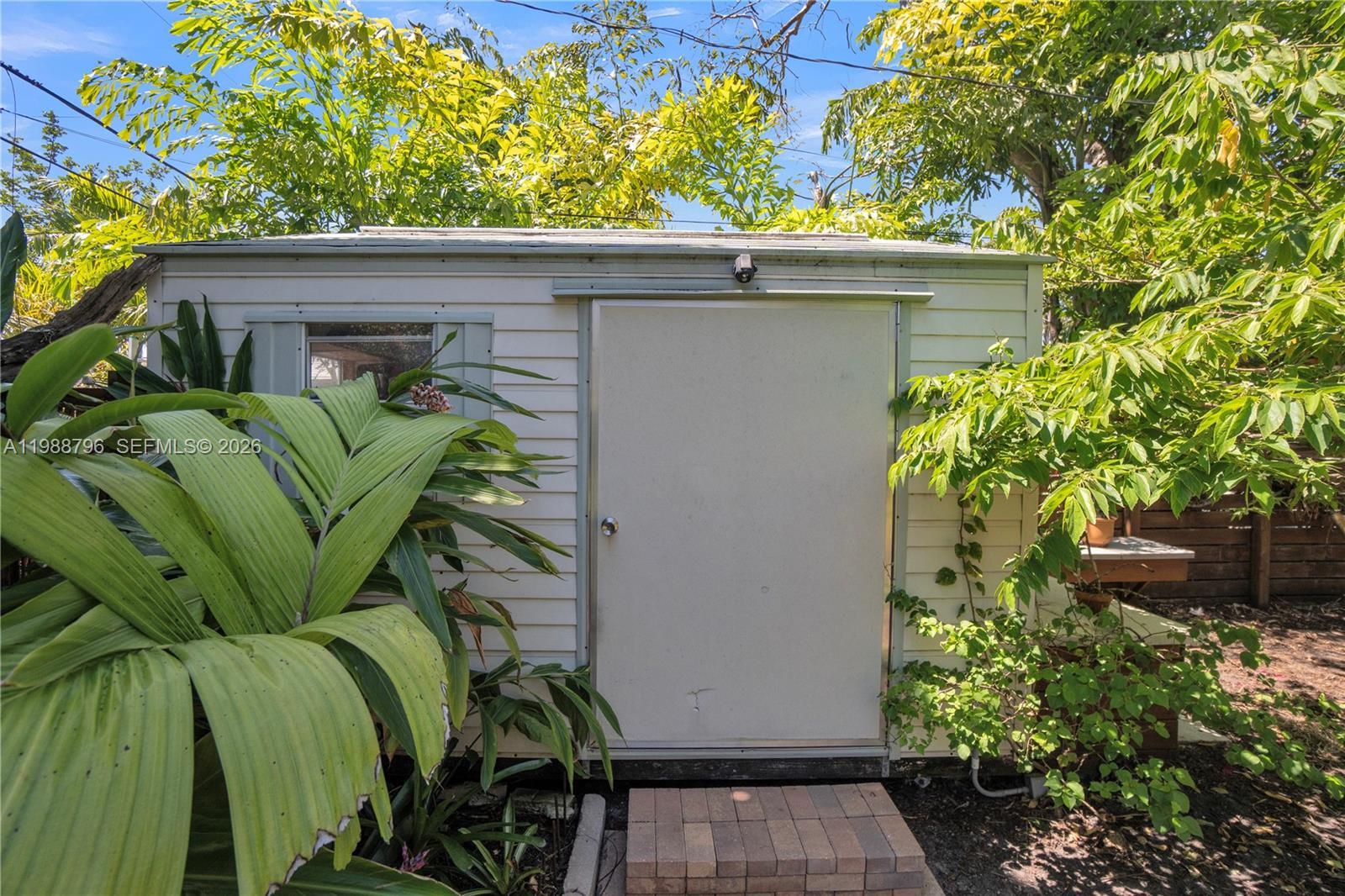 HOLLYWOOD - Residential