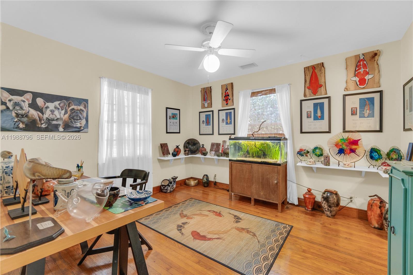 HOLLYWOOD - Residential