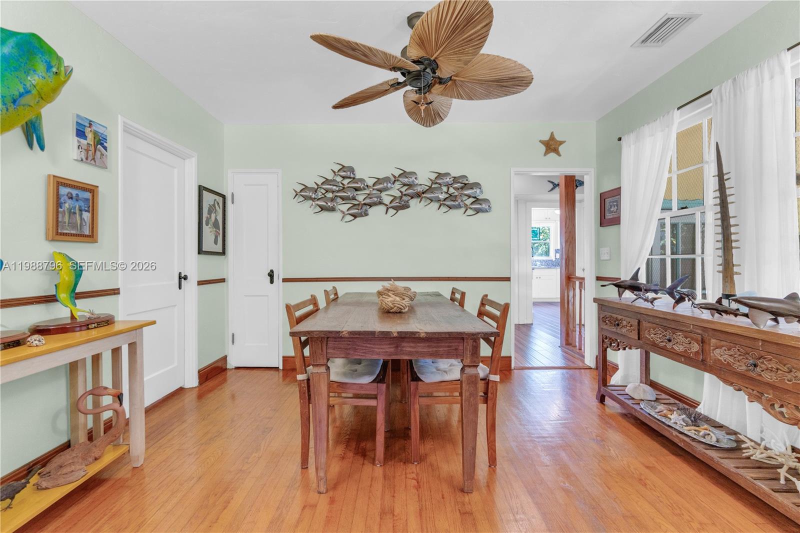 HOLLYWOOD - Residential