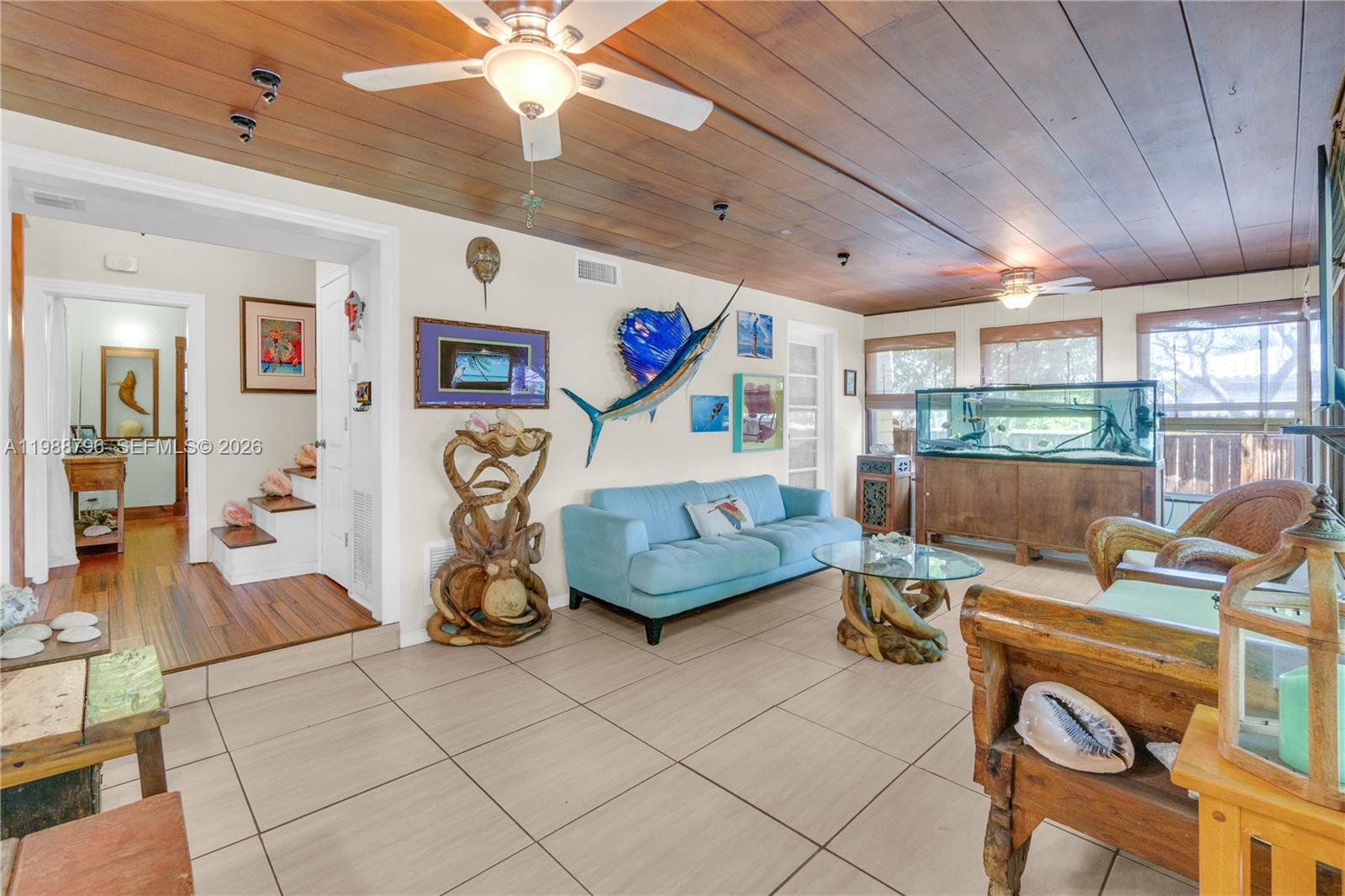 HOLLYWOOD - Residential