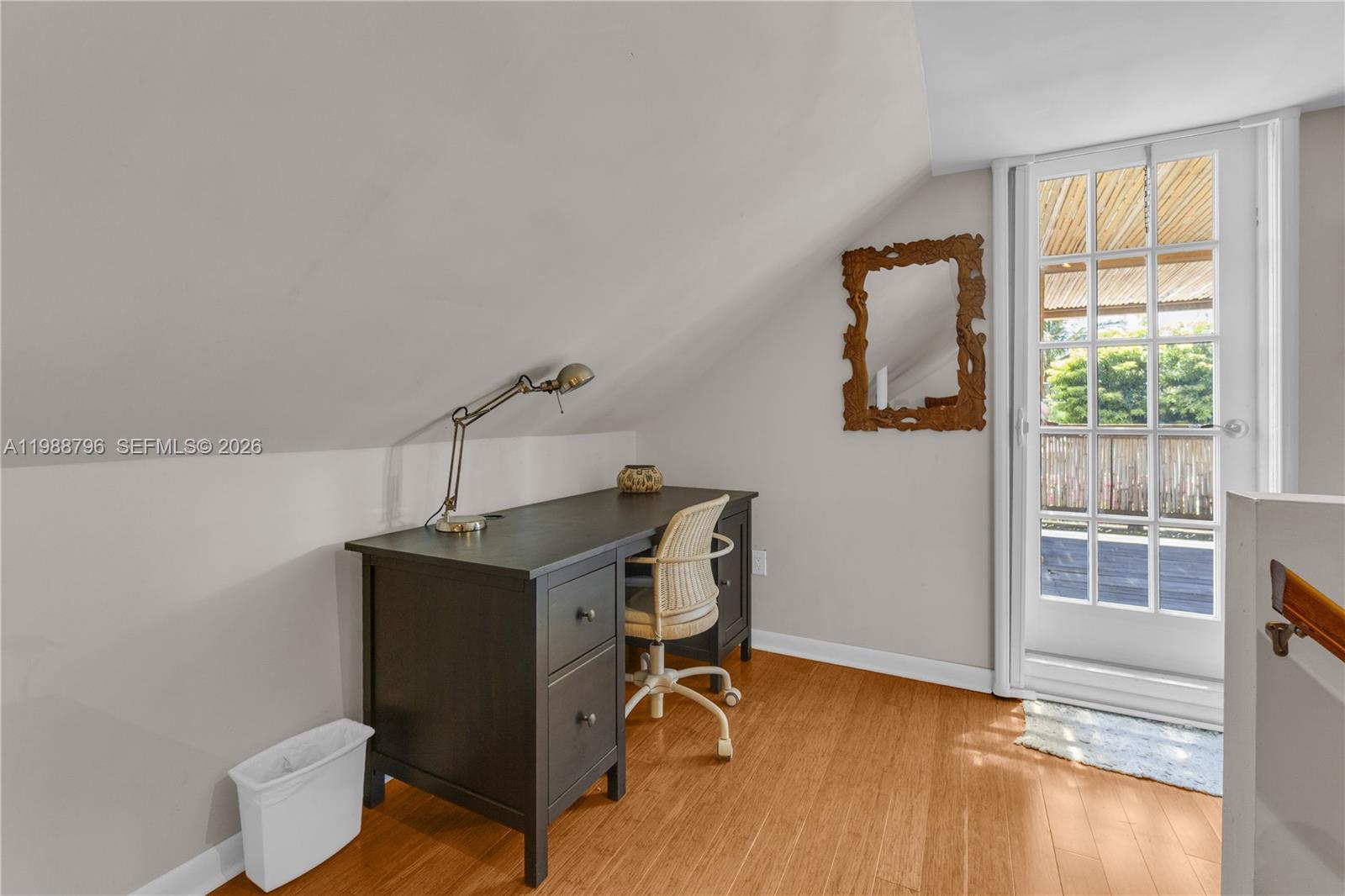 HOLLYWOOD - Residential