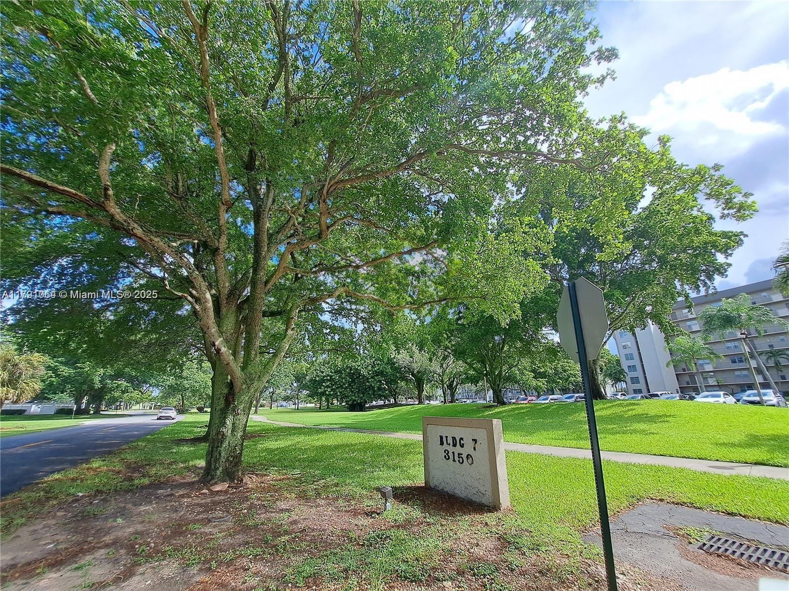 3150 W Rolling Hills Cir 307