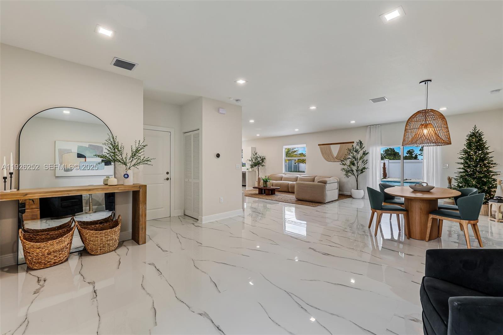 16753 SW 290th Ln, Homestead, FL, 33030/$859,000 1 16753 SW 290th Ln