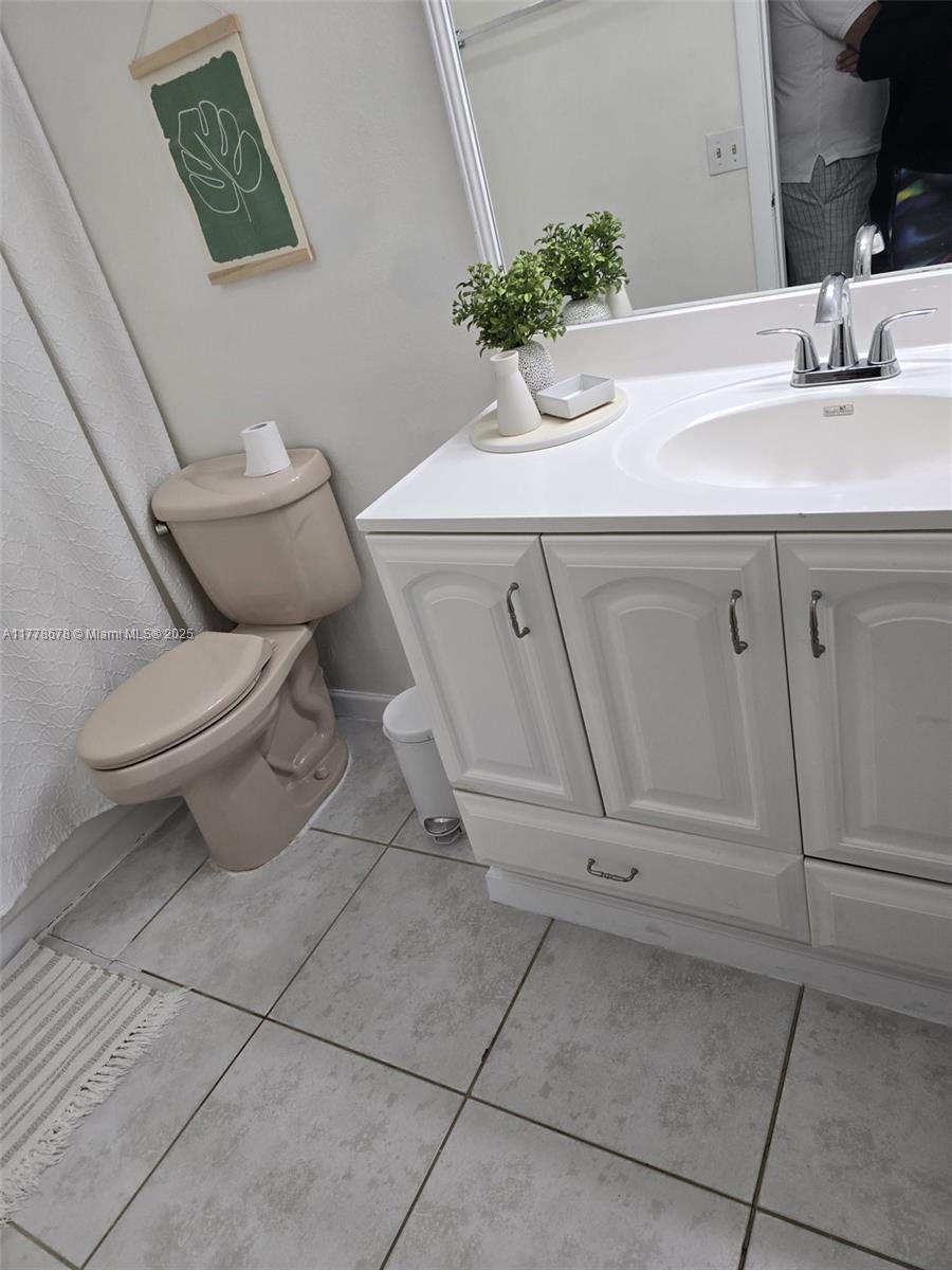 VERABELLA FALLS CONDO - Residential