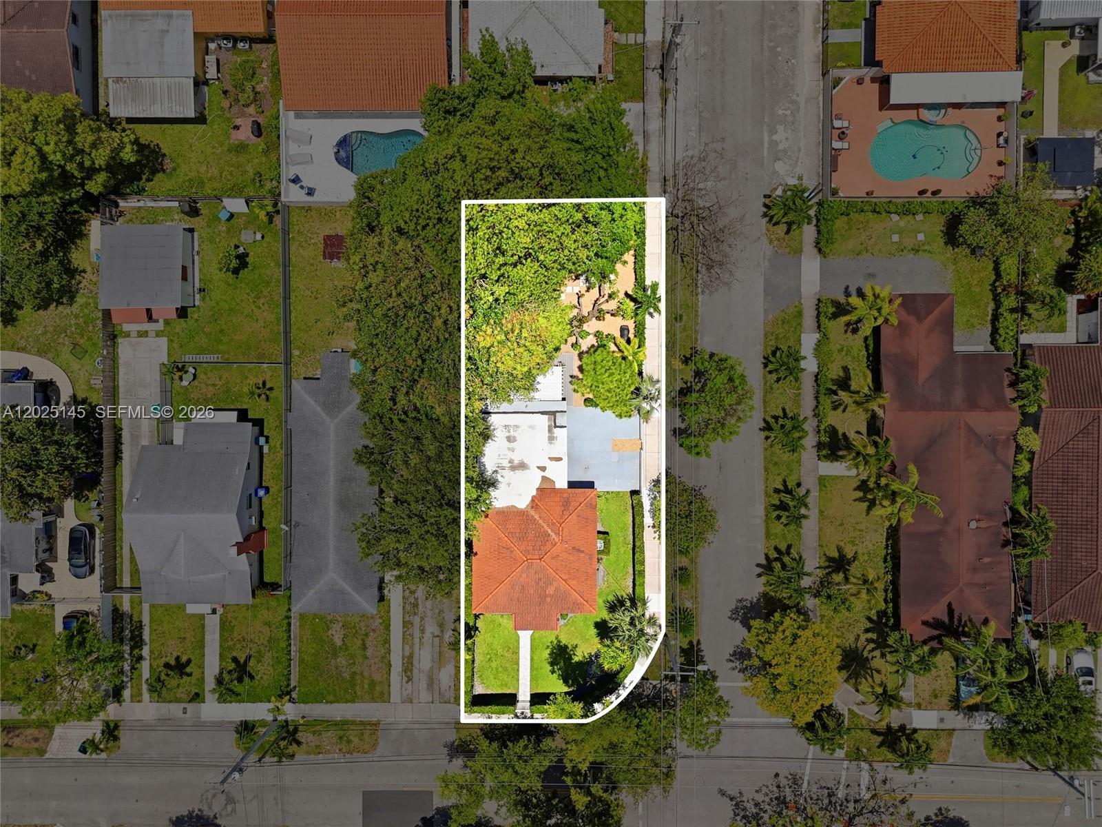 THE PINES - Residential