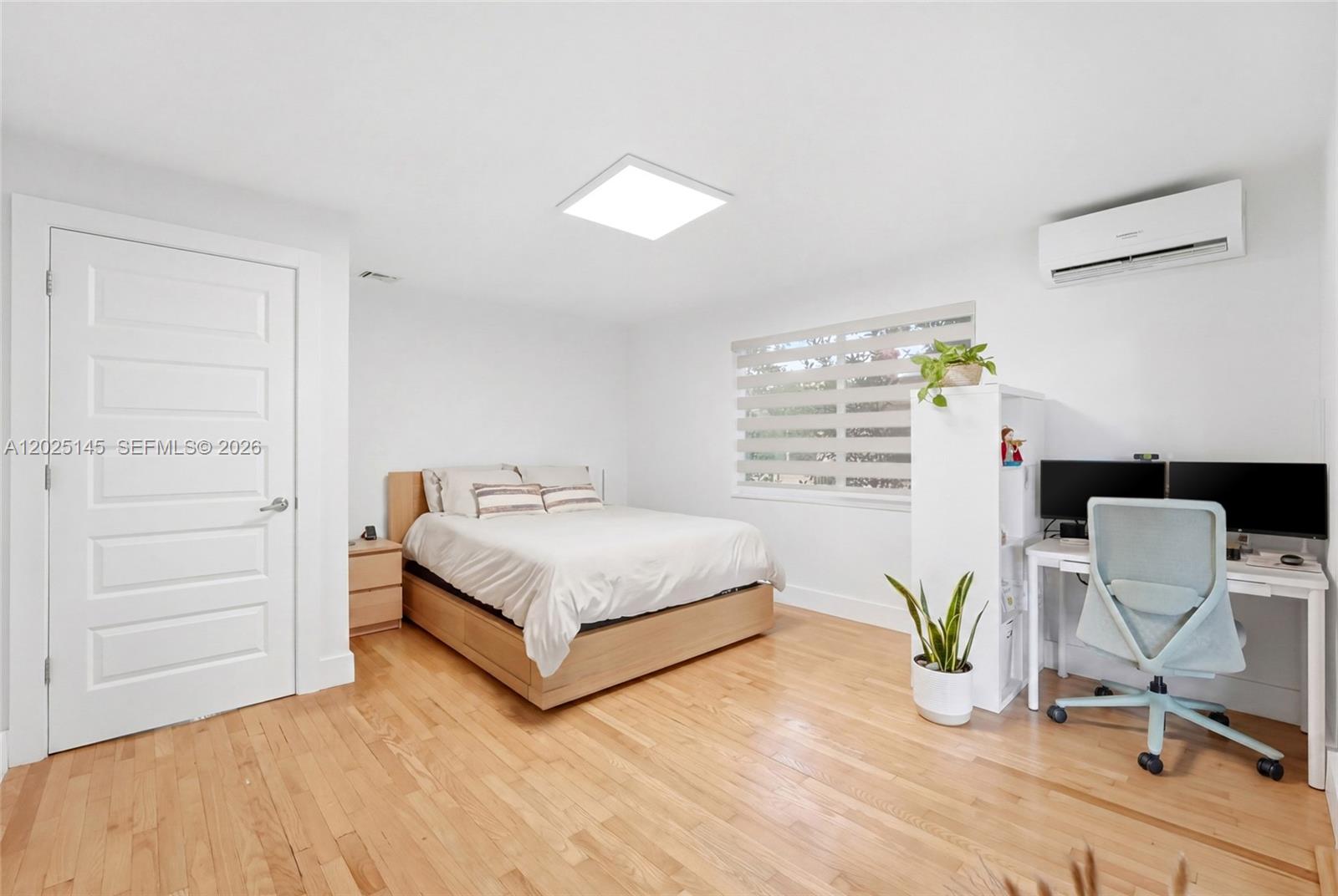 THE PINES - Residential