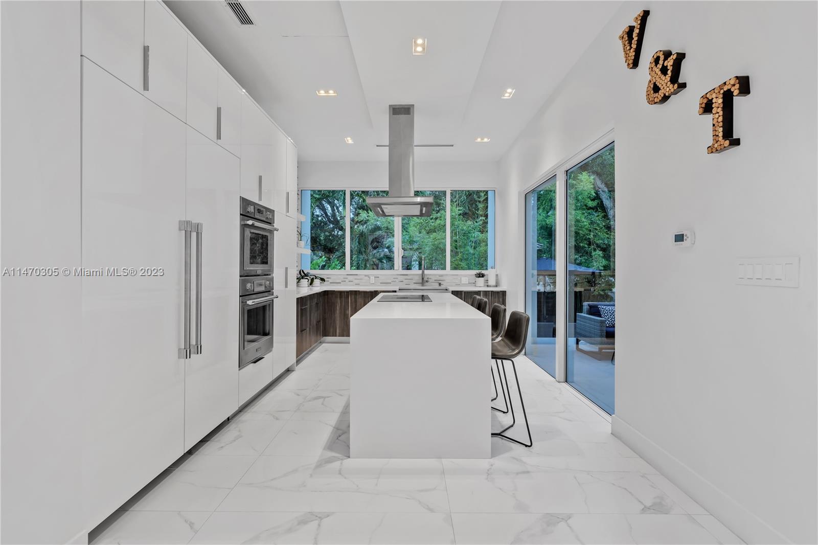 ROBERTS SUB - Residential