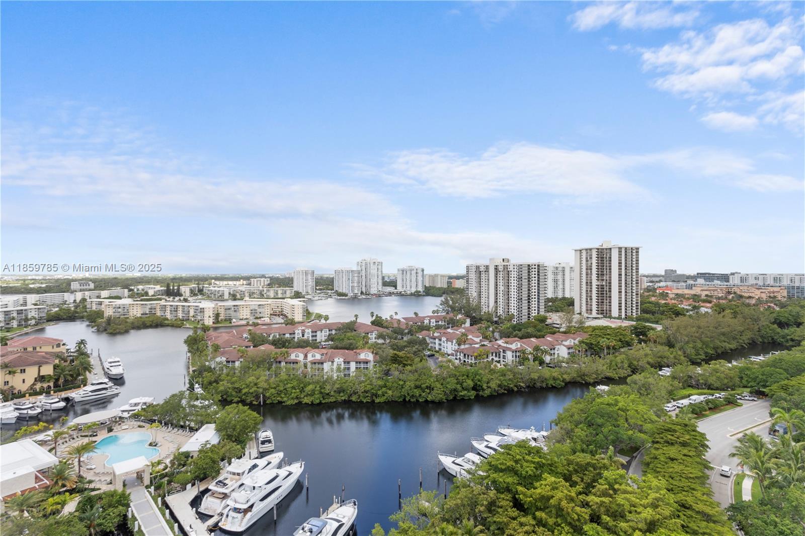 BELLINI AT WILLIAMS ISLAND - Residential