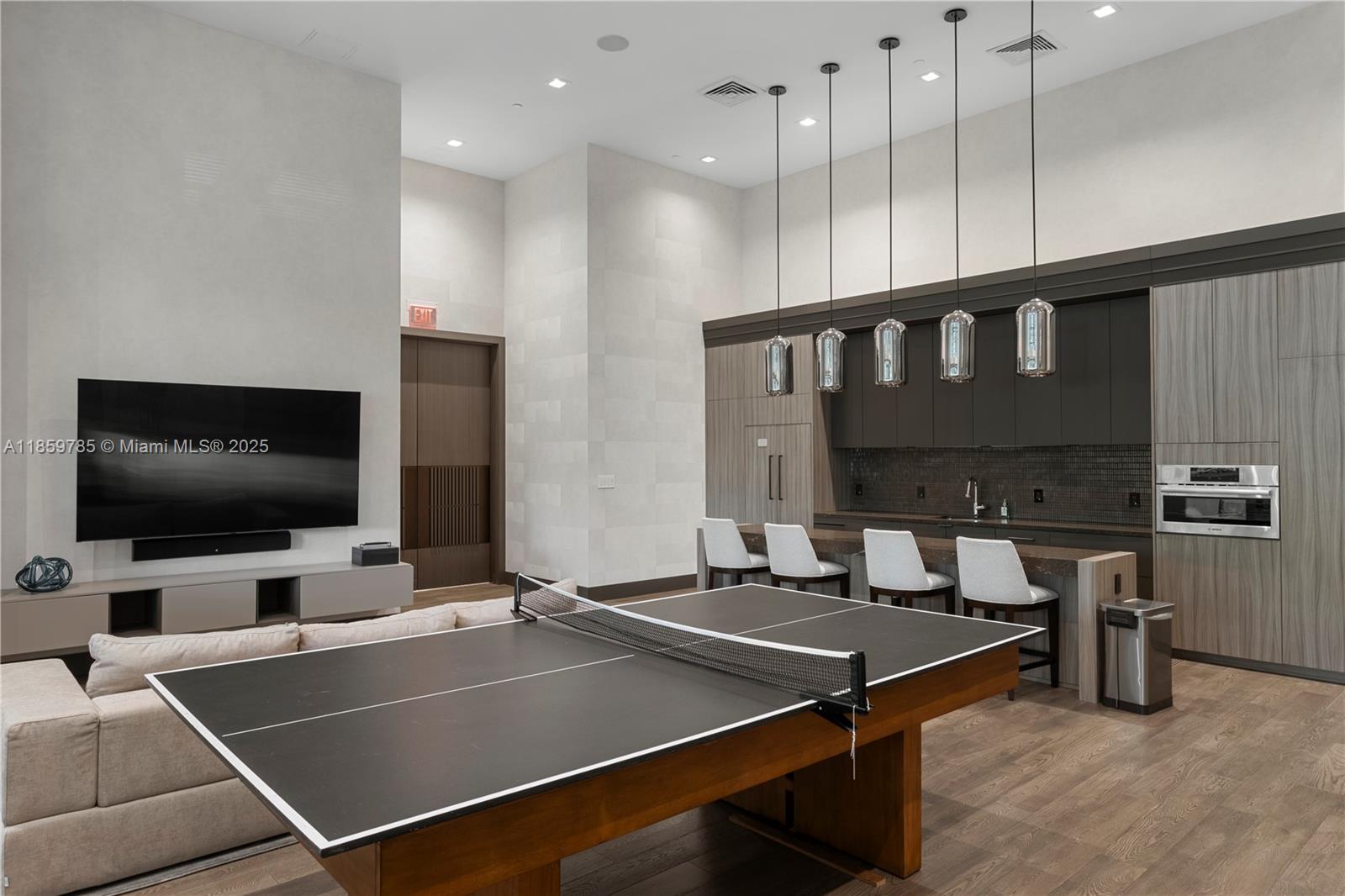 BELLINI AT WILLIAMS ISLAND - Residential