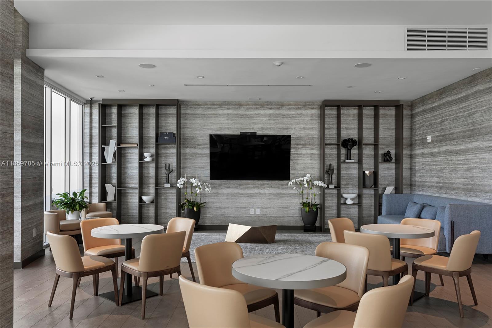 BELLINI AT WILLIAMS ISLAND - Residential