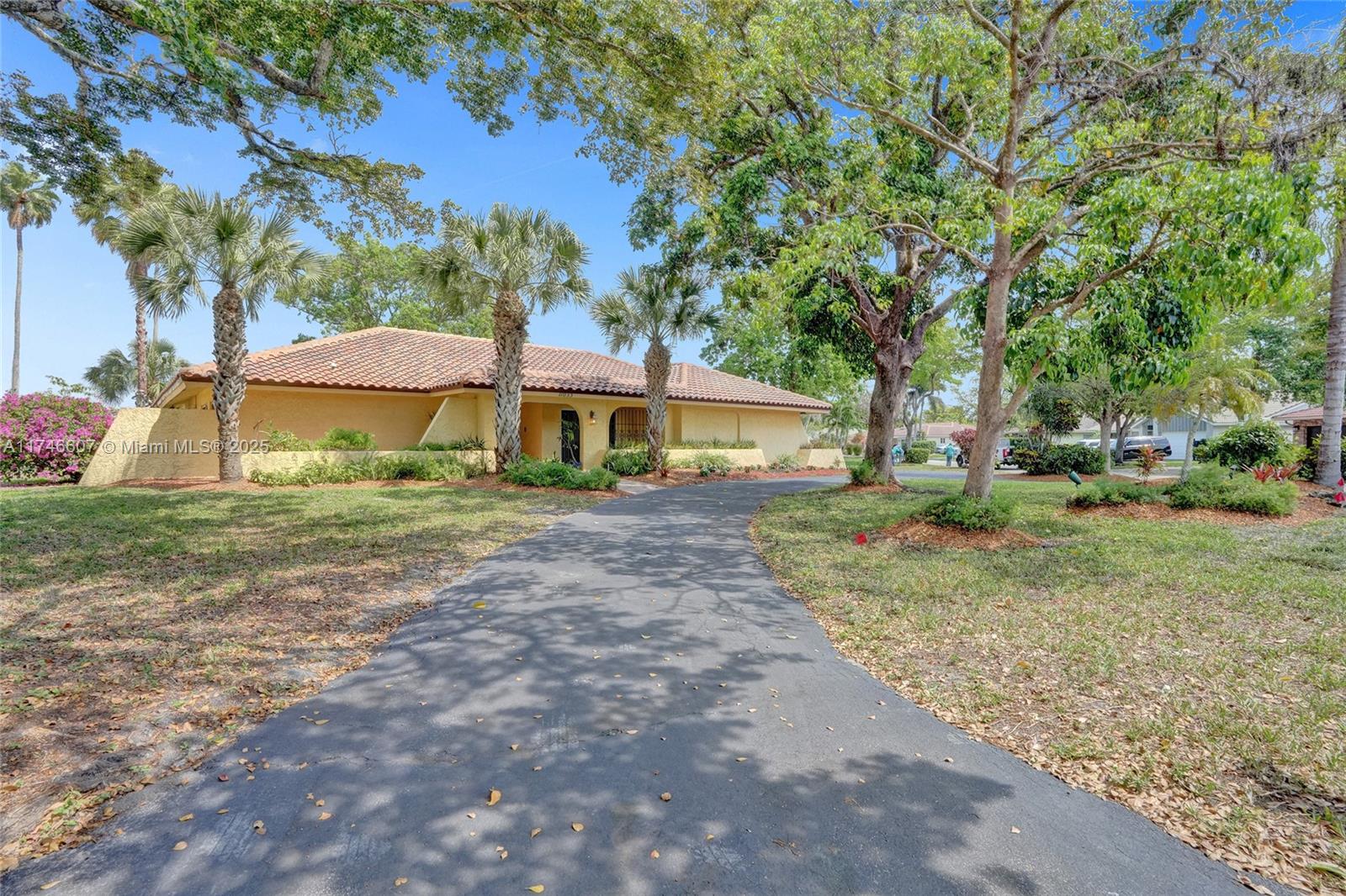 Property for Sale at 11033 Nw 17th Pl, Coral Springs, Broward County, Florida - Bedrooms: 4 
Bathrooms: 3  - $800,000