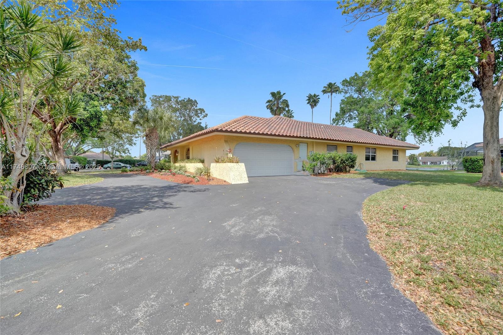 11033 NW 17th Pl