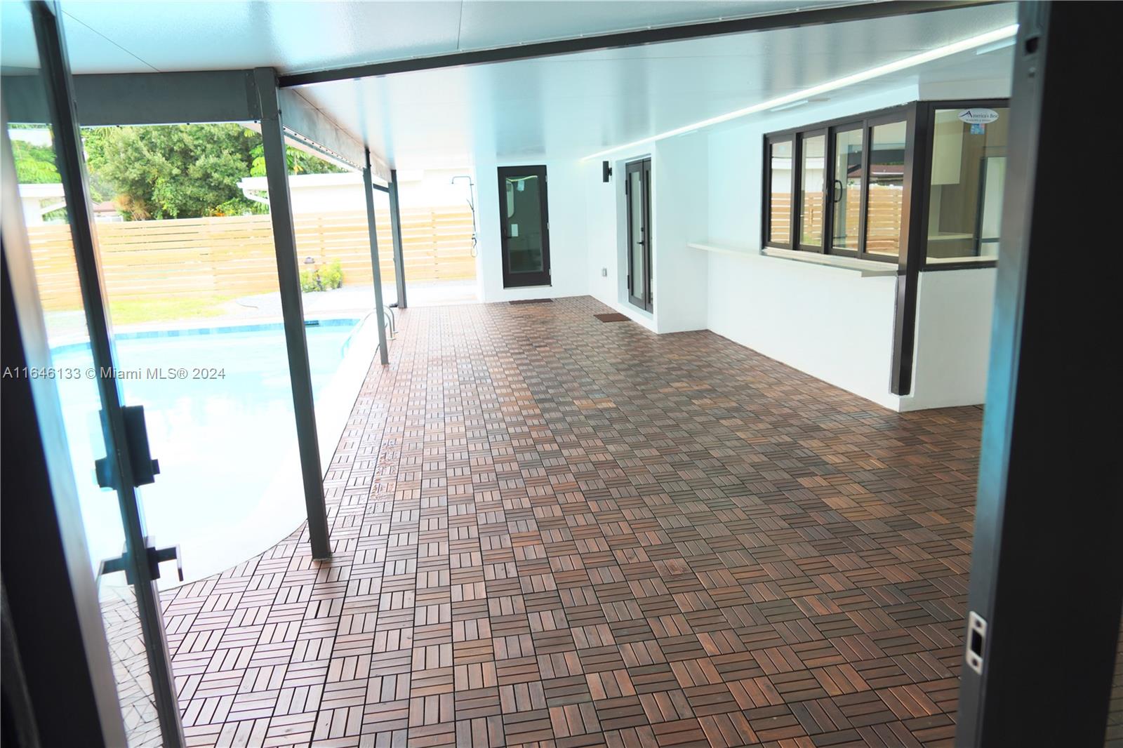 PLANTATION PARK 6TH ADD D - Residential