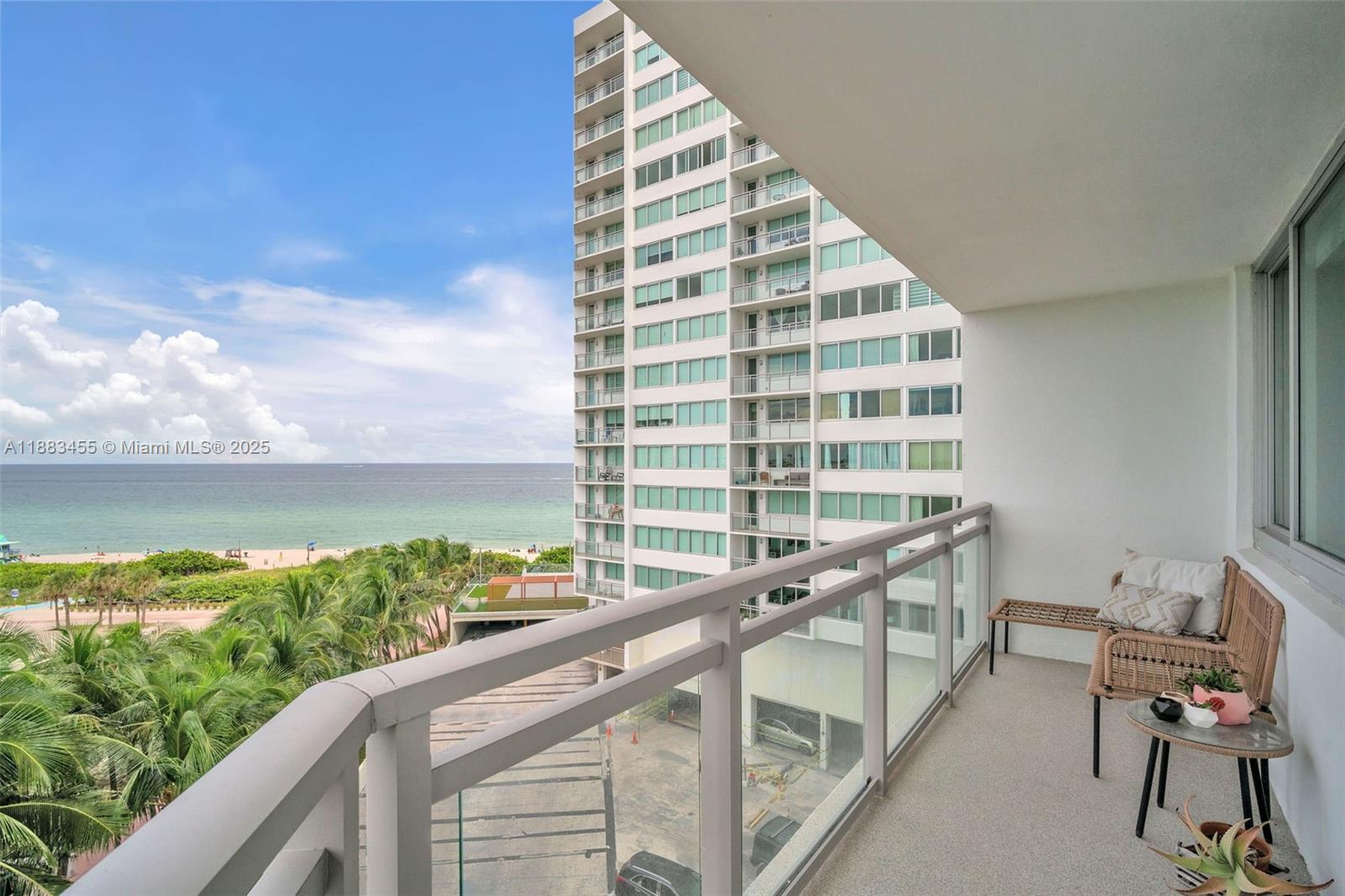 BURLEIGH HOUSE CONDO - Residential