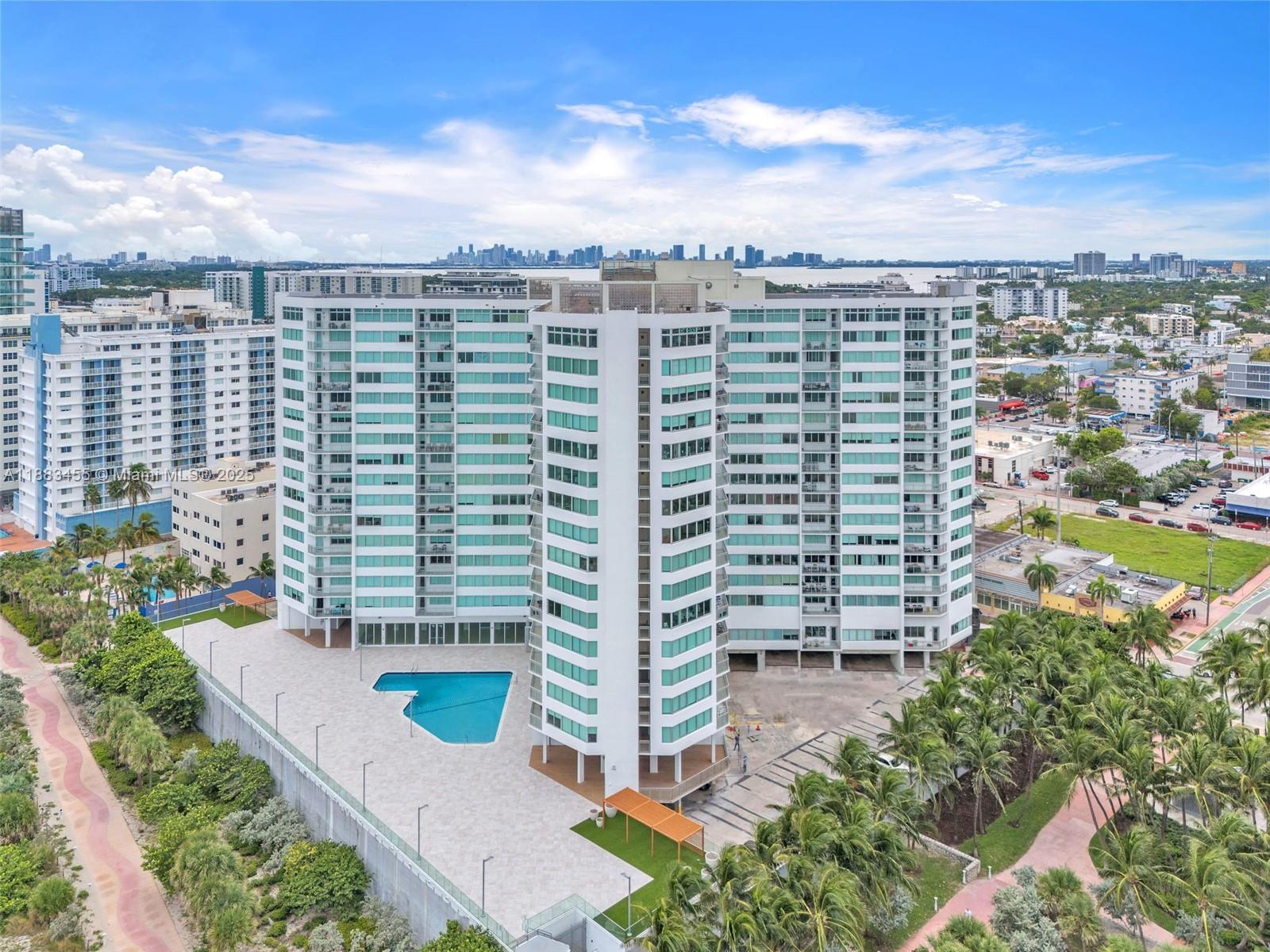 BURLEIGH HOUSE CONDO - Residential