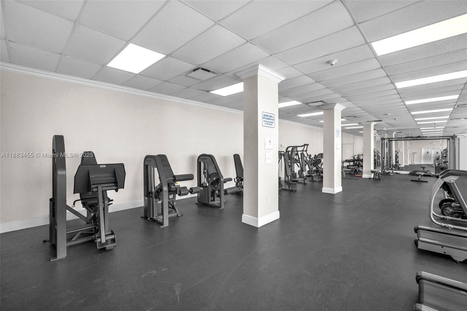 BURLEIGH HOUSE CONDO - Residential
