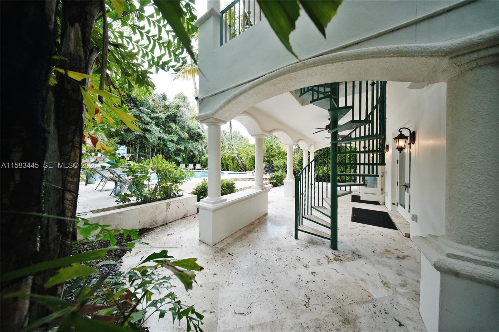 IDLEWYLD - Residential Lease