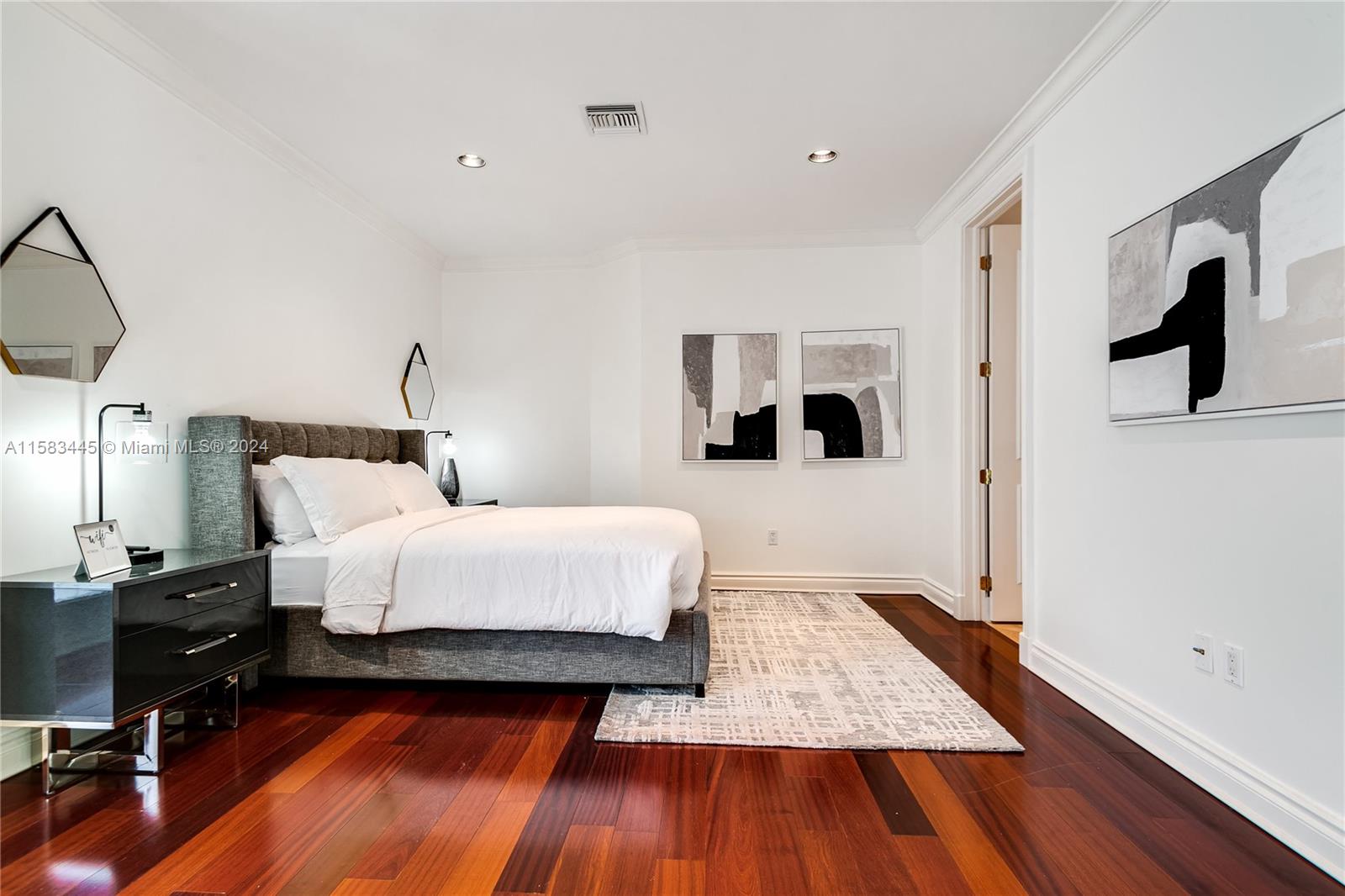 IDLEWYLD - Residential Lease