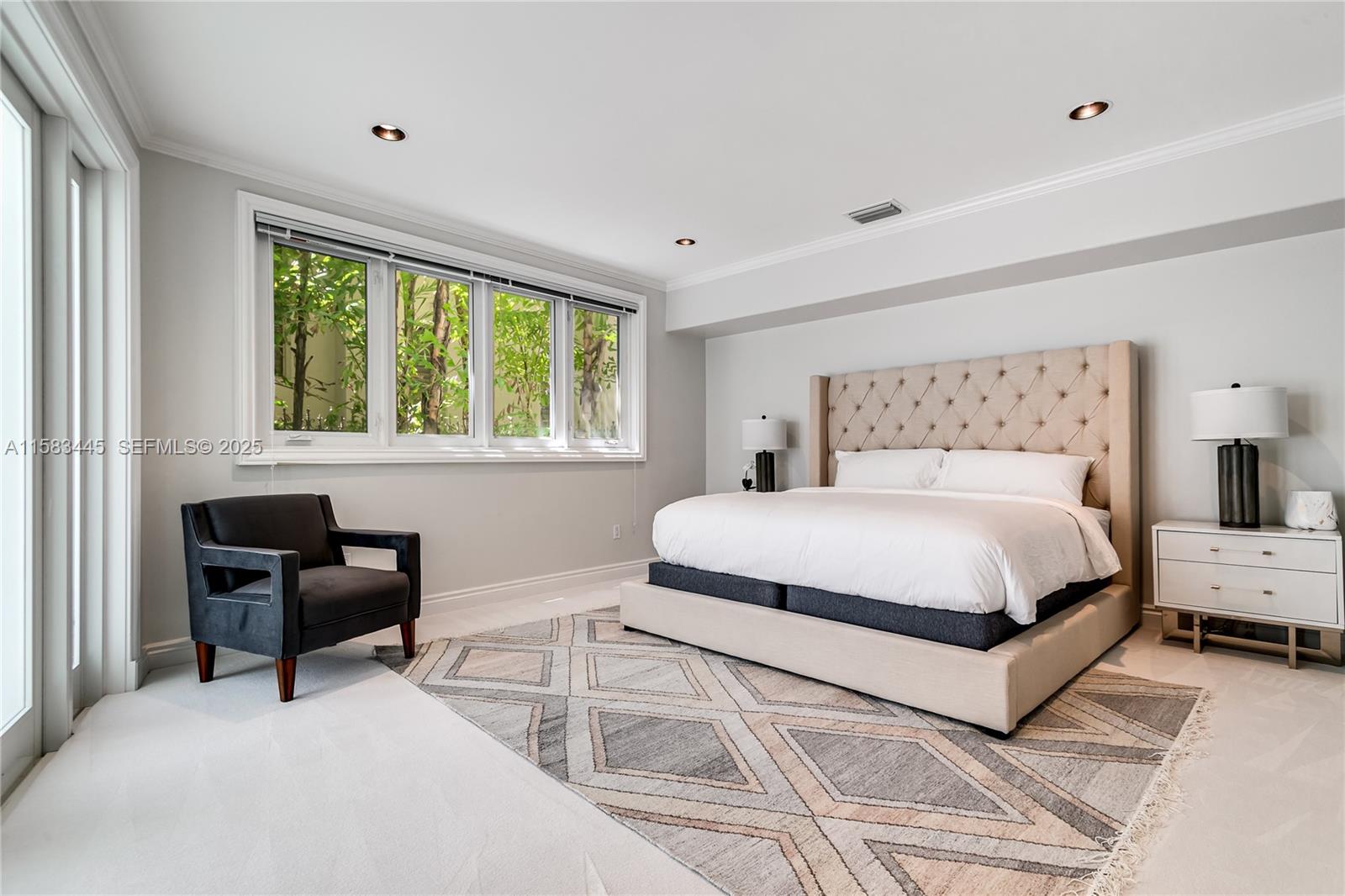 IDLEWYLD - Residential Lease