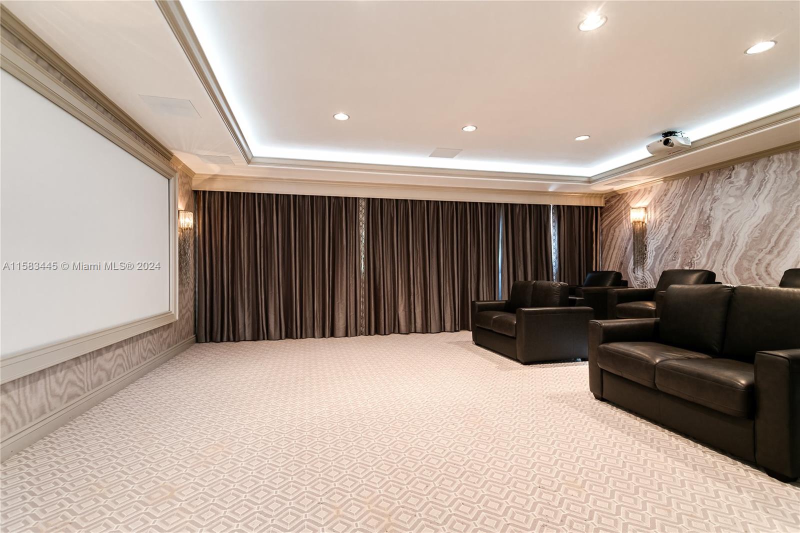 IDLEWYLD - Residential Lease