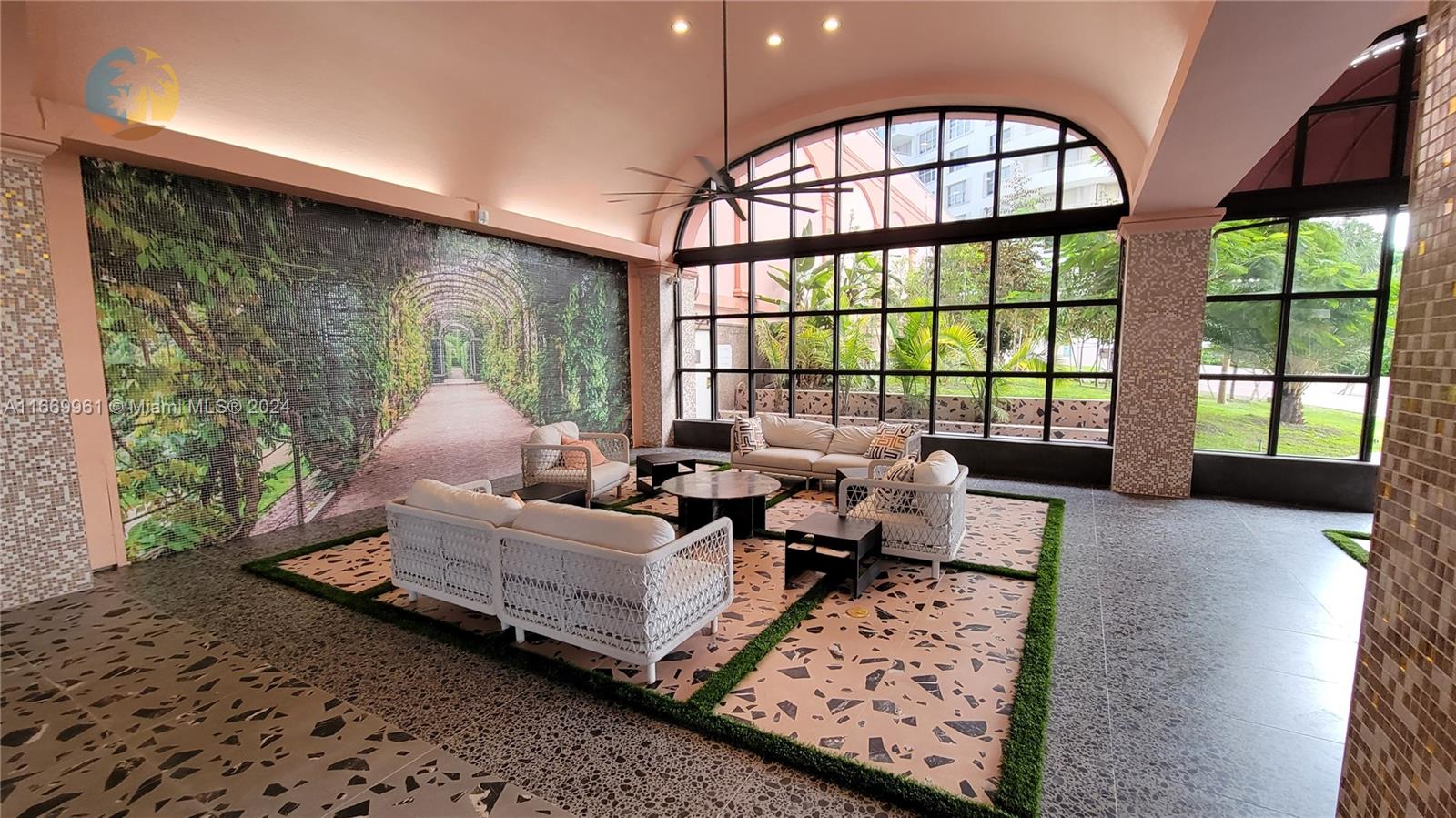 THE ALEXANDER CONDO - Residential