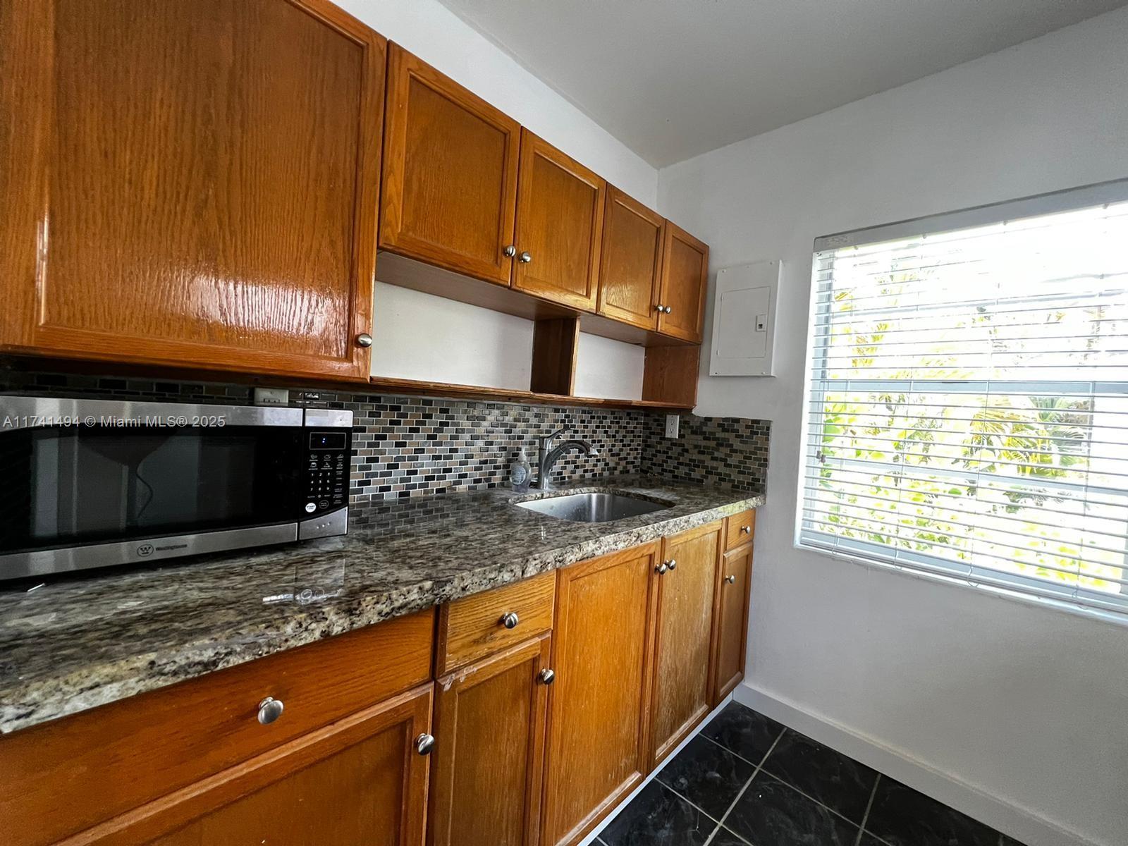 GARDEN SUB AMD PL - Residential Income